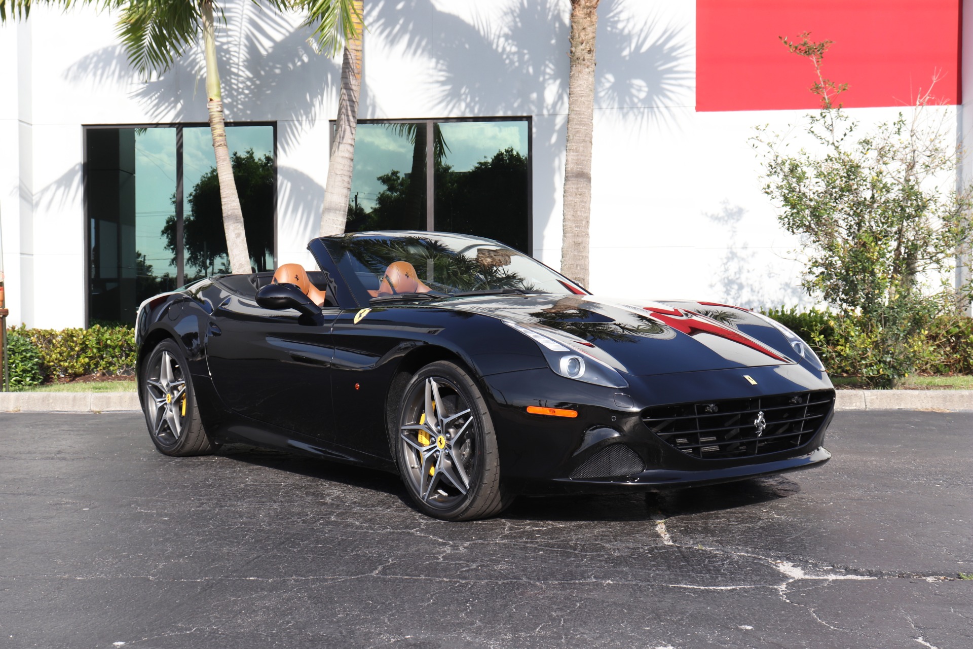 Used-2016-Ferrari-California-T