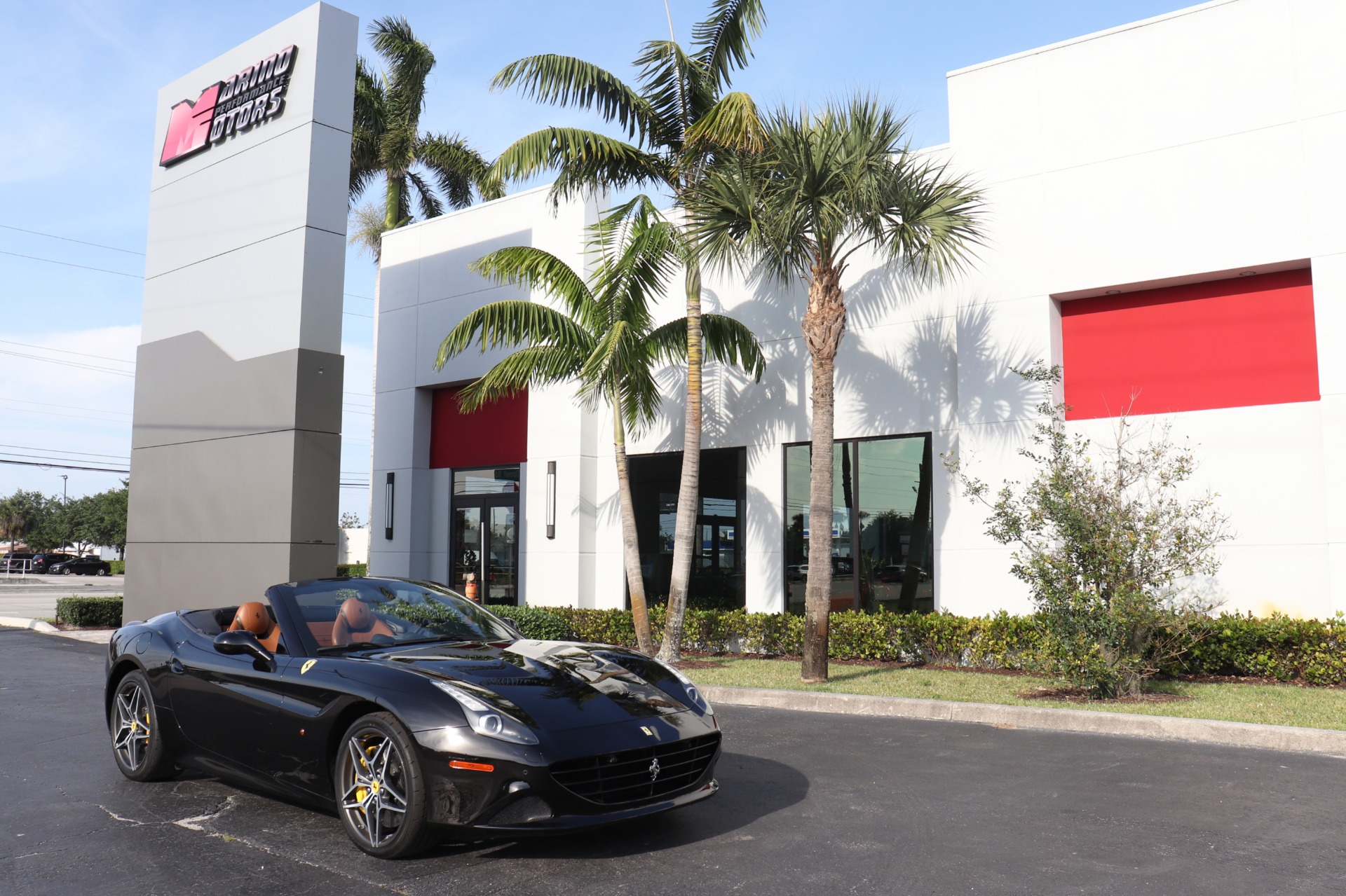 Used-2016-Ferrari-California-T