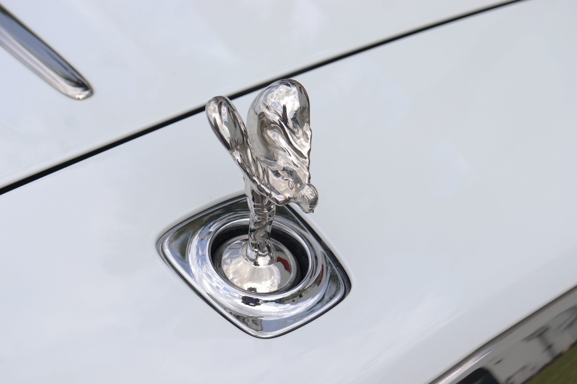 Used-2018-Rolls-Royce-Dawn