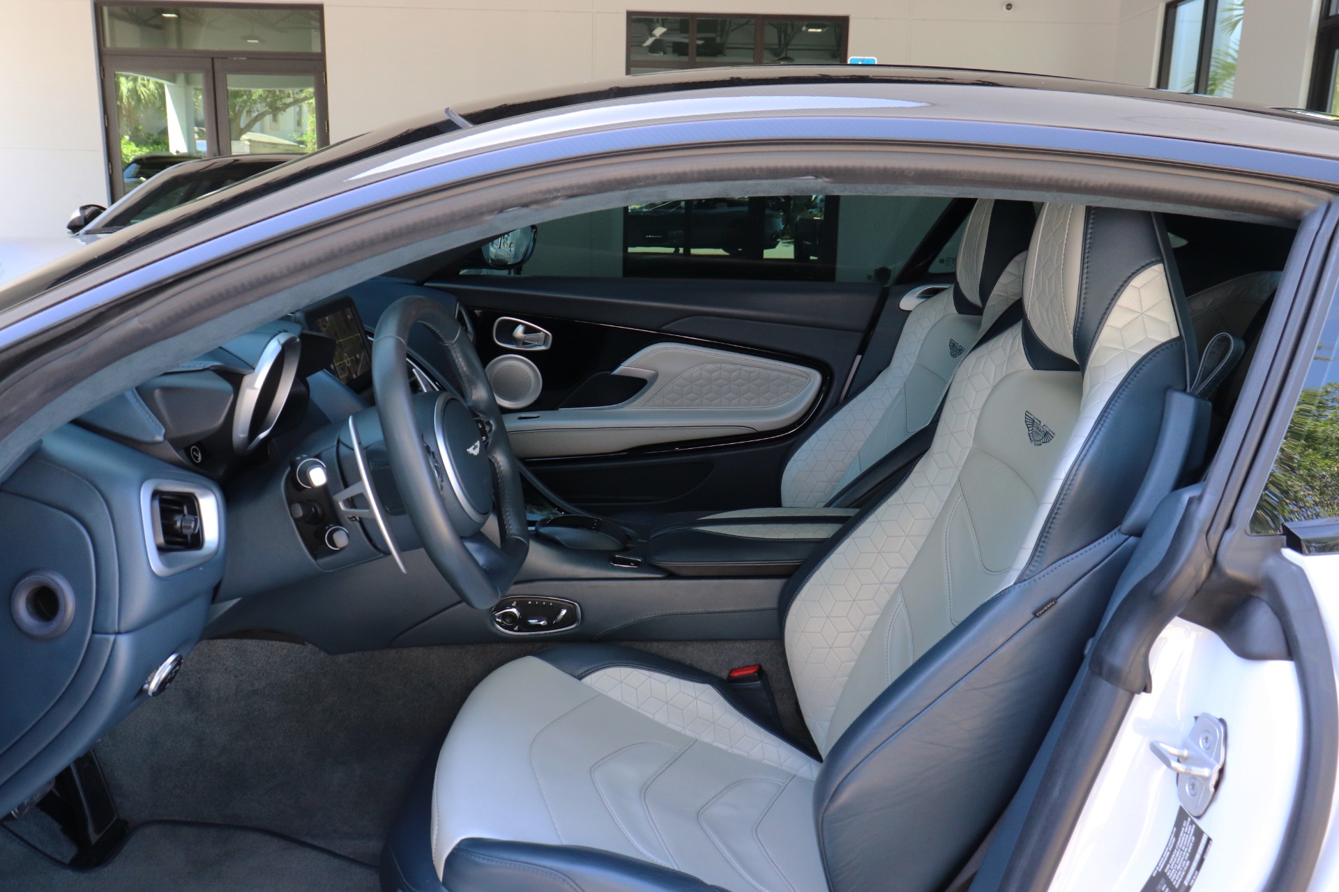 Used-2019-Aston-Martin-DBS-Superleggera