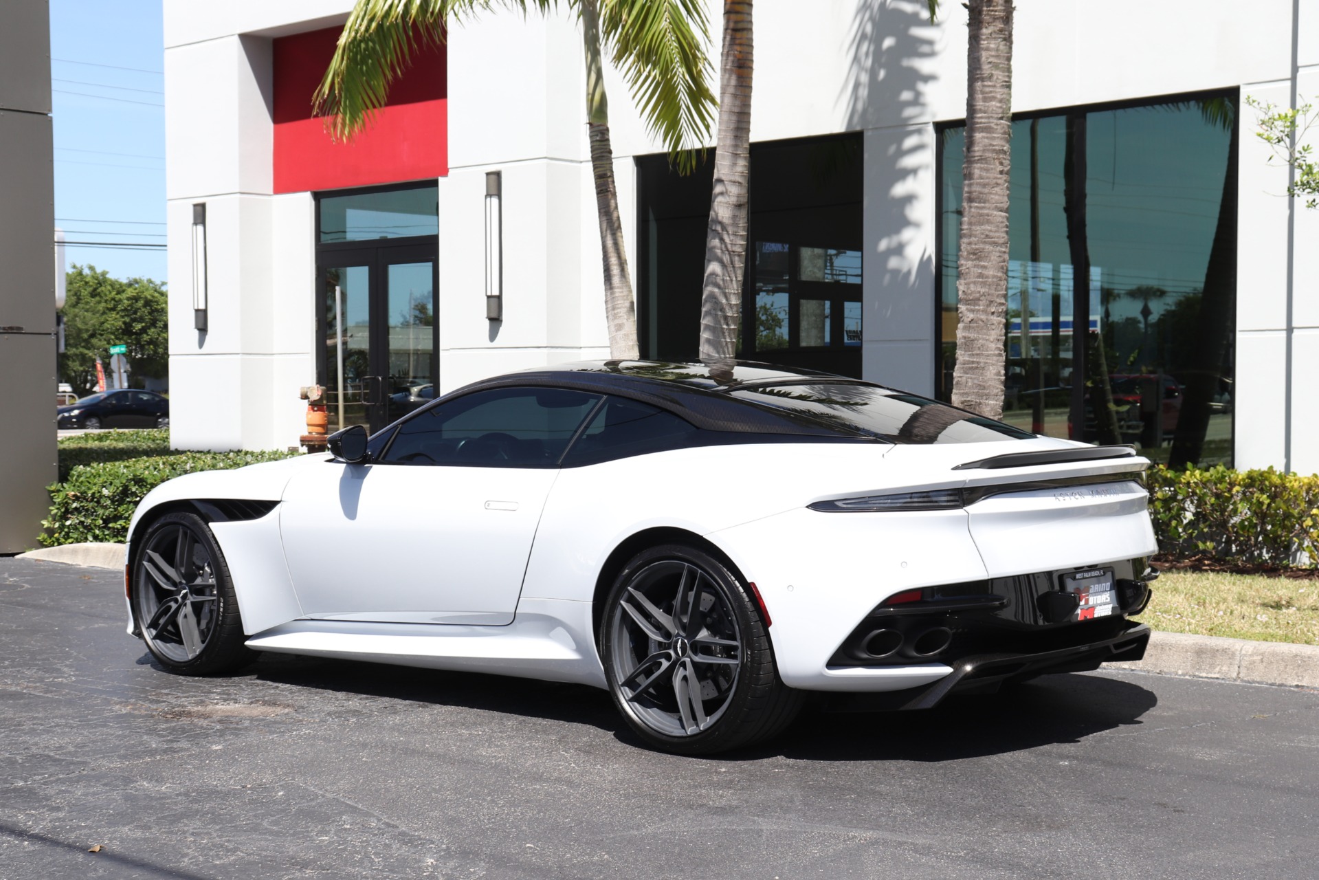 Used-2019-Aston-Martin-DBS-Superleggera
