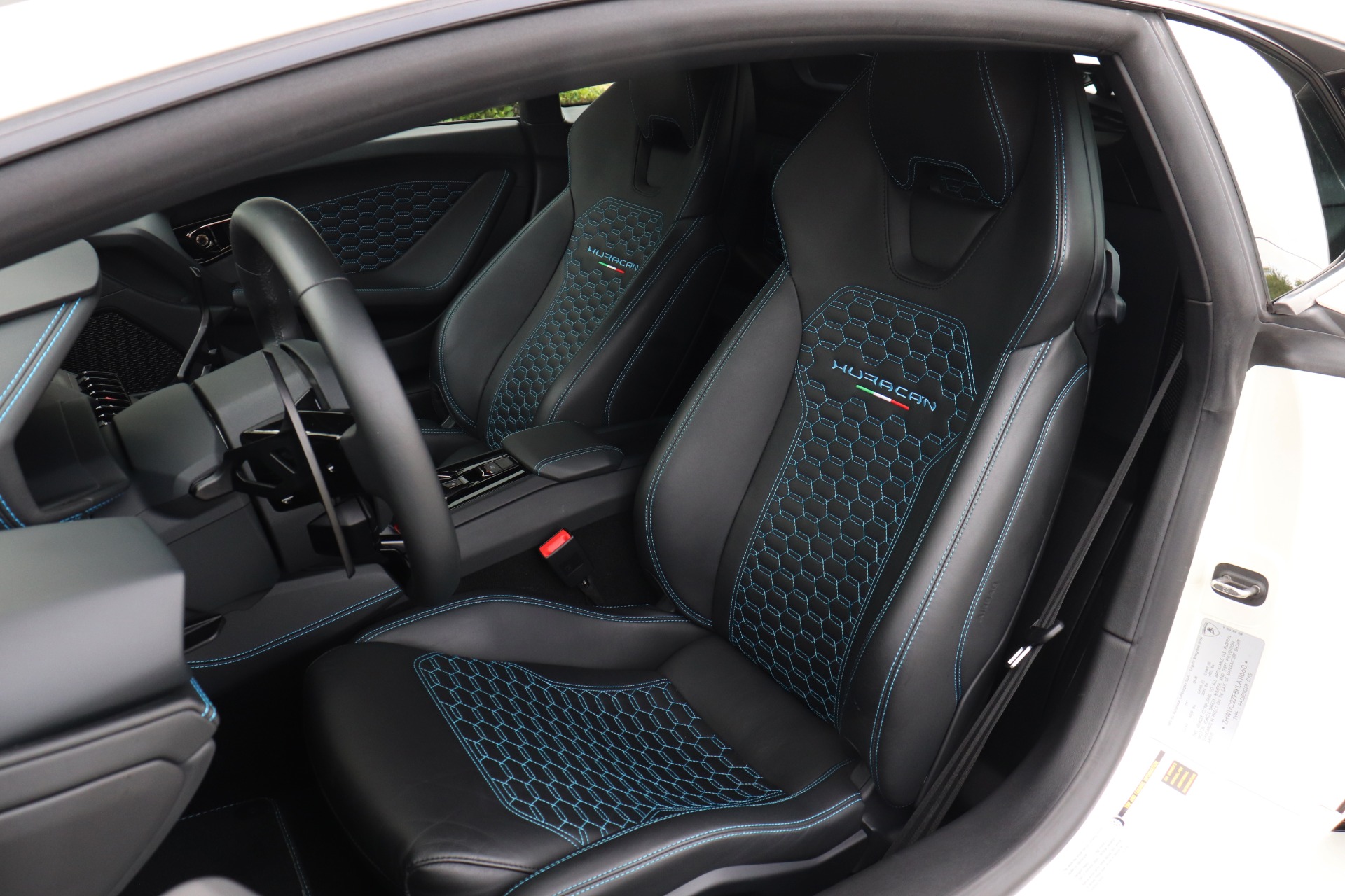Used-2019-Lamborghini-Huracan-LP-580-2