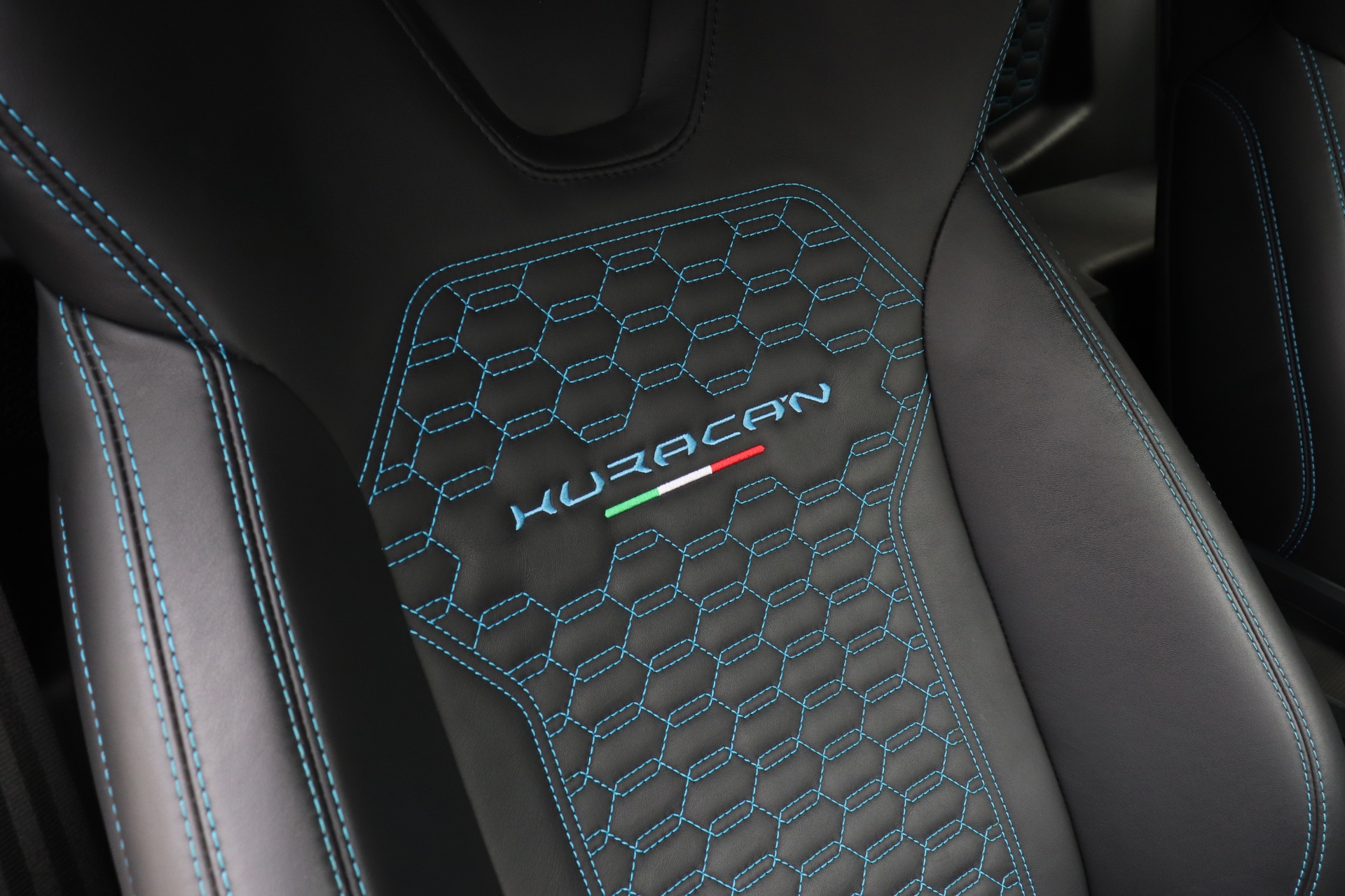 Used-2019-Lamborghini-Huracan-LP-580-2