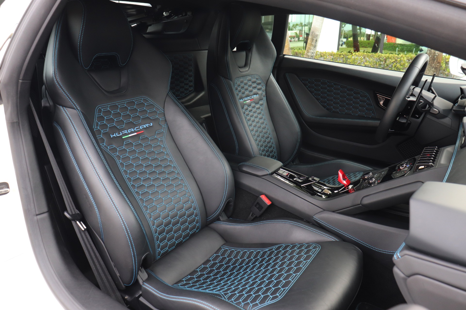 Used-2019-Lamborghini-Huracan-LP-580-2