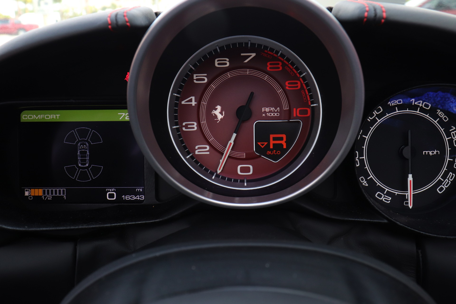 Used-2016-Ferrari-California-T