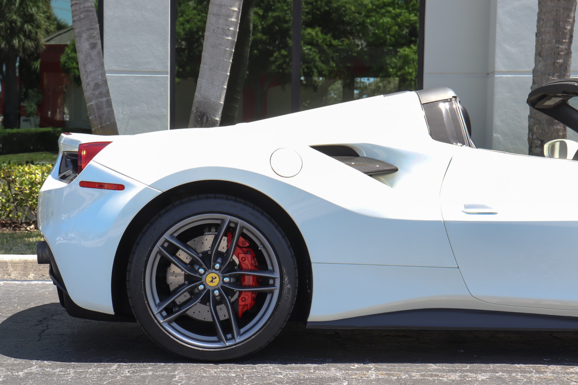 Used-2018-Ferrari-488-Spider