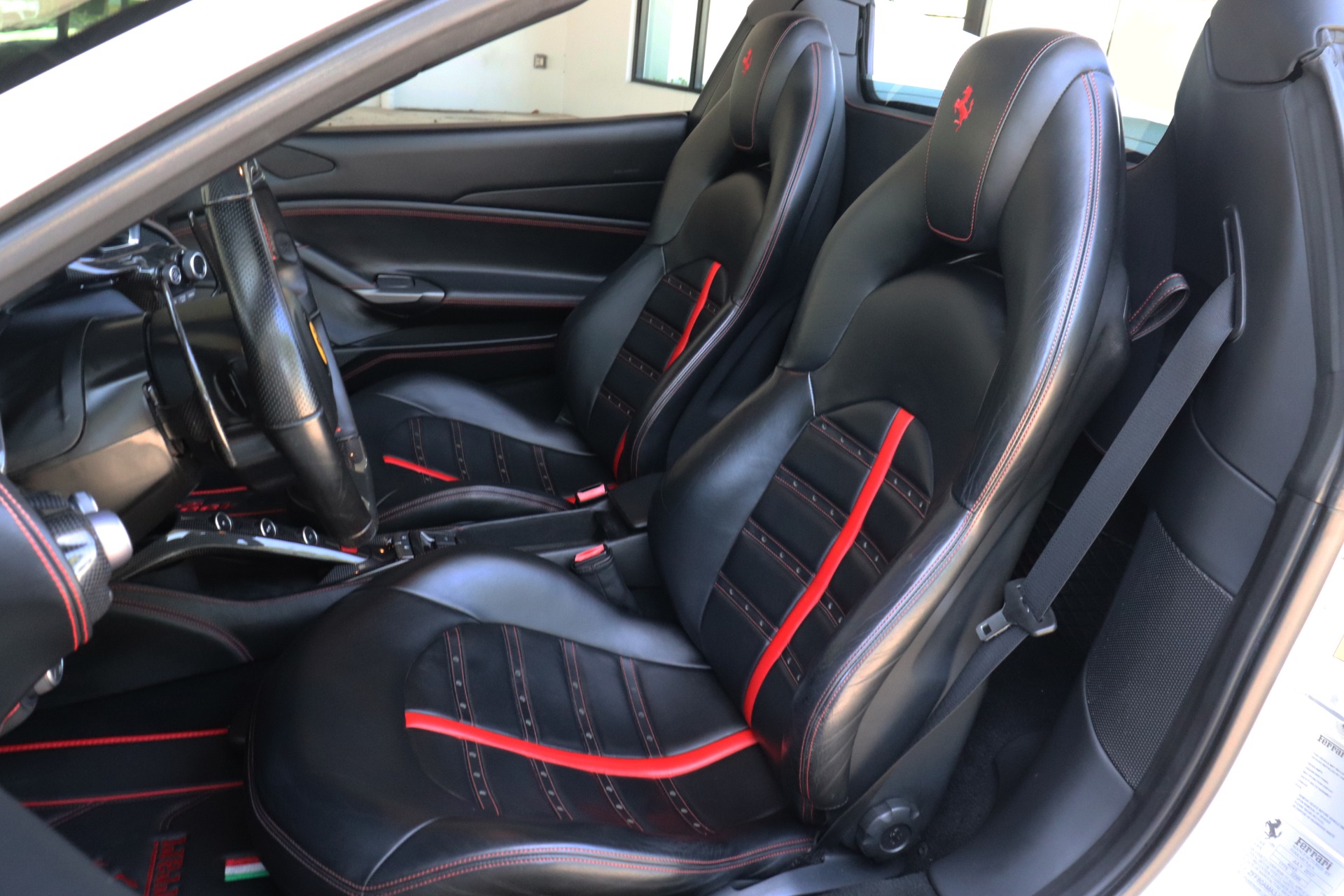 Used-2018-Ferrari-488-Spider