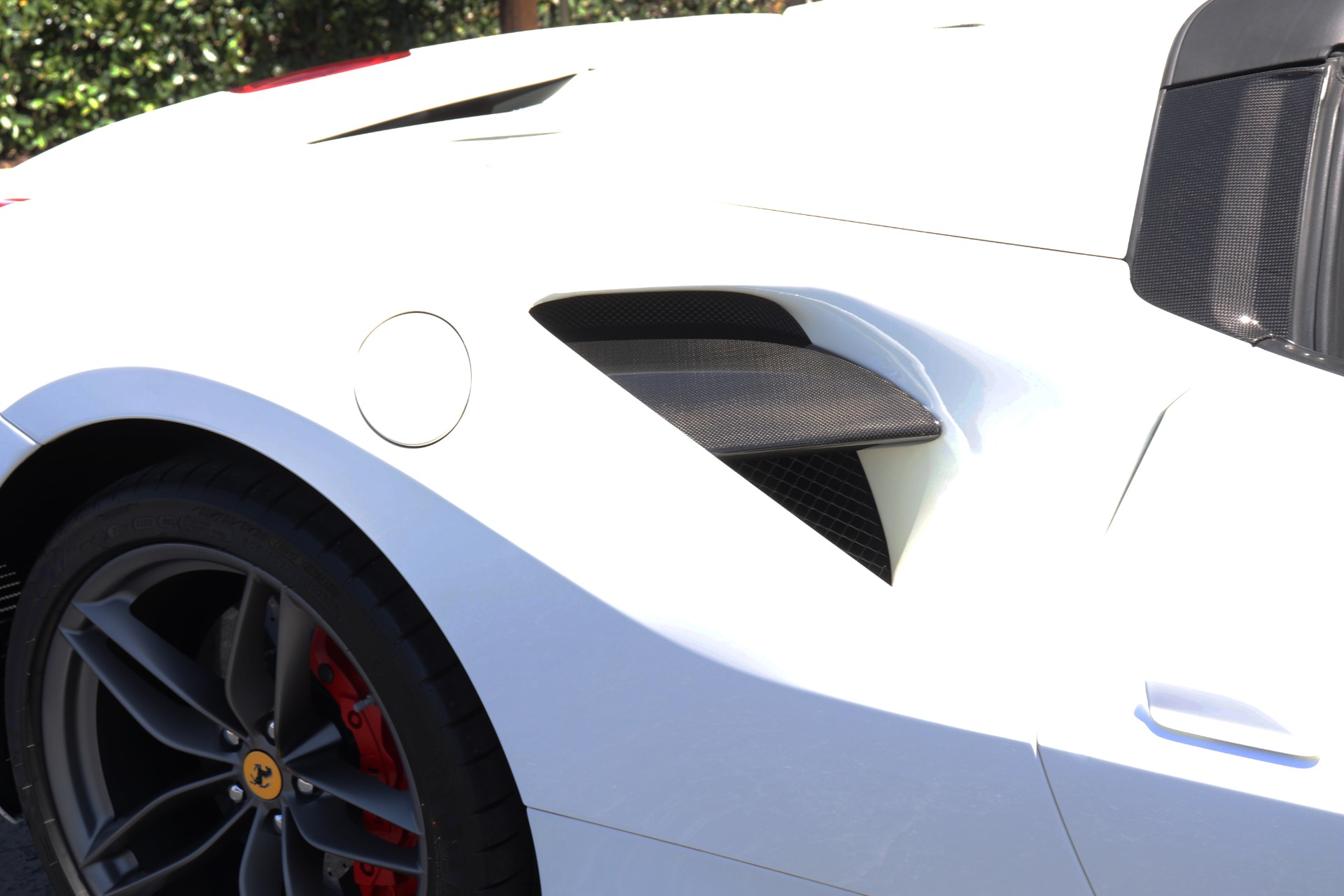 Used-2018-Ferrari-488-Spider