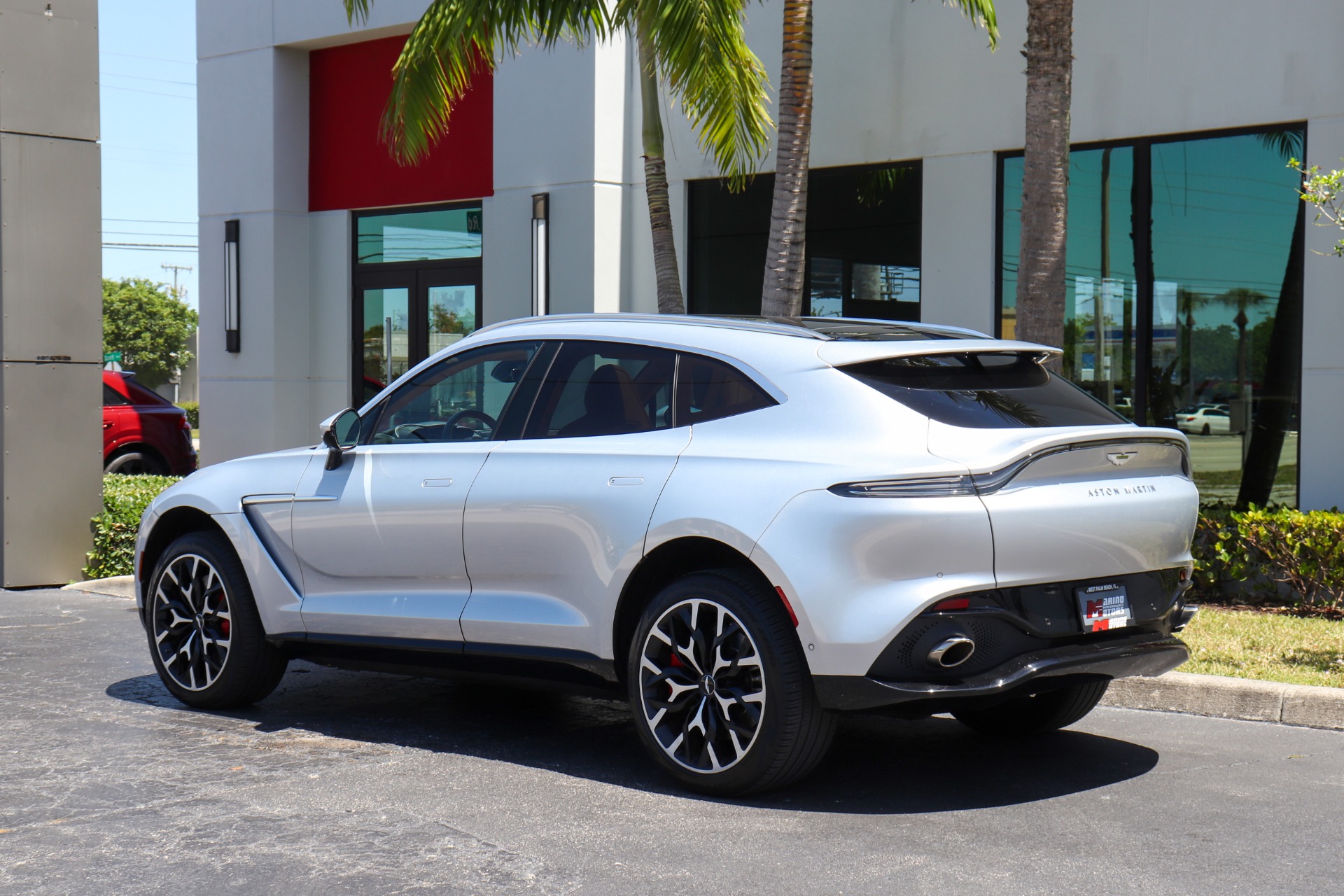 Used-2021-Aston-Martin-DBX