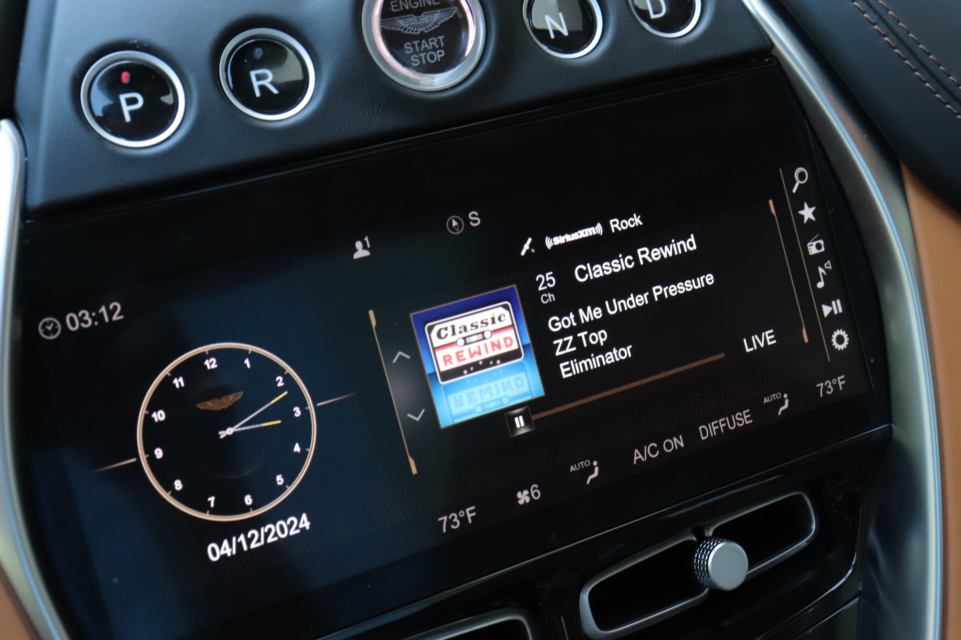 Used-2021-Aston-Martin-DBX