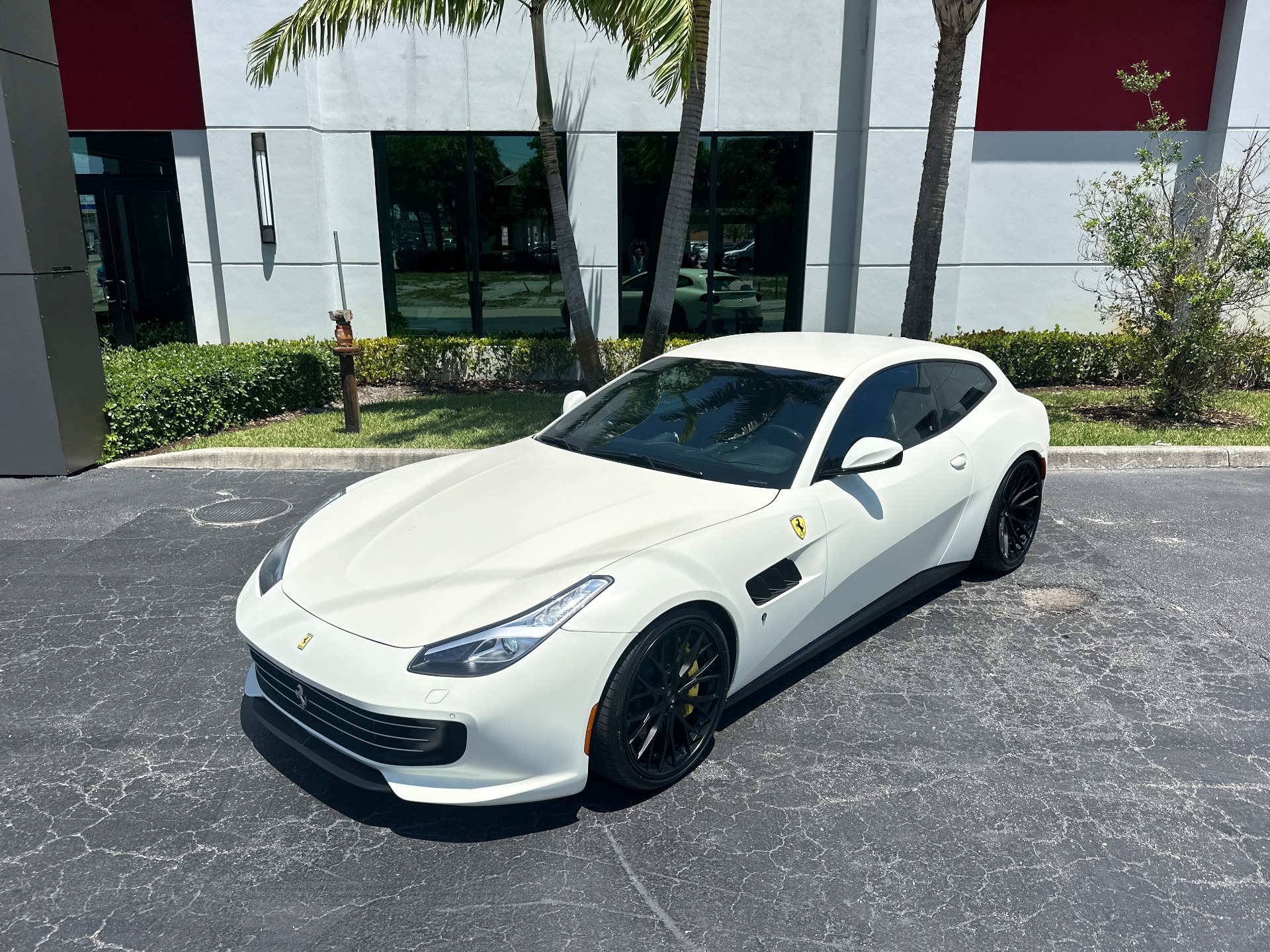 Used-2018-Ferrari-GTC4Lusso-T