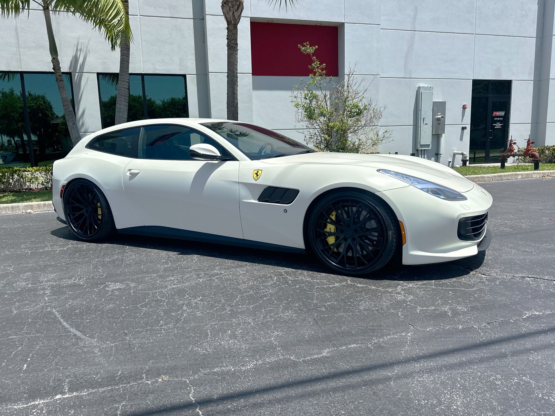 Used-2018-Ferrari-GTC4Lusso-T