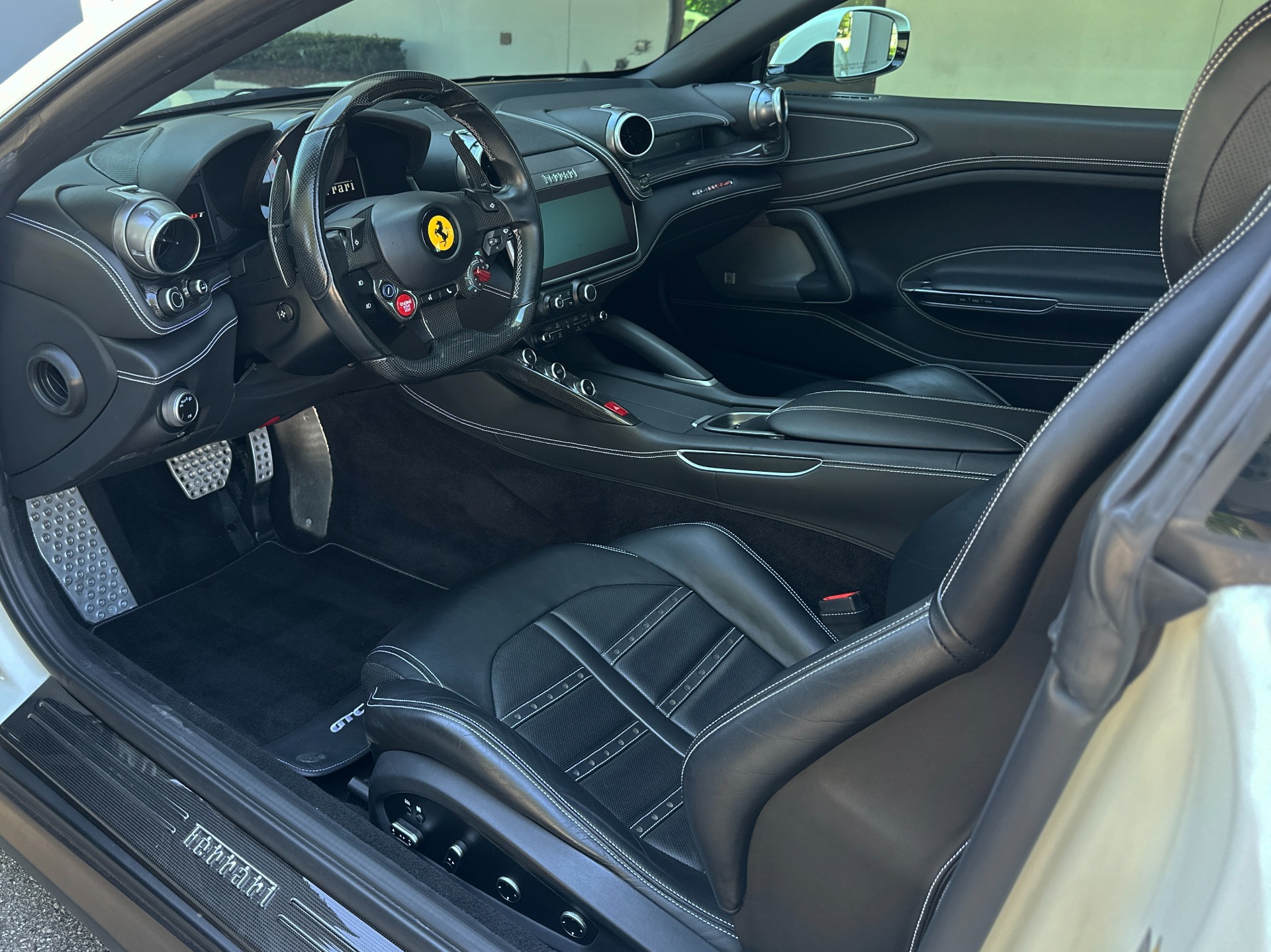 Used-2018-Ferrari-GTC4Lusso-T