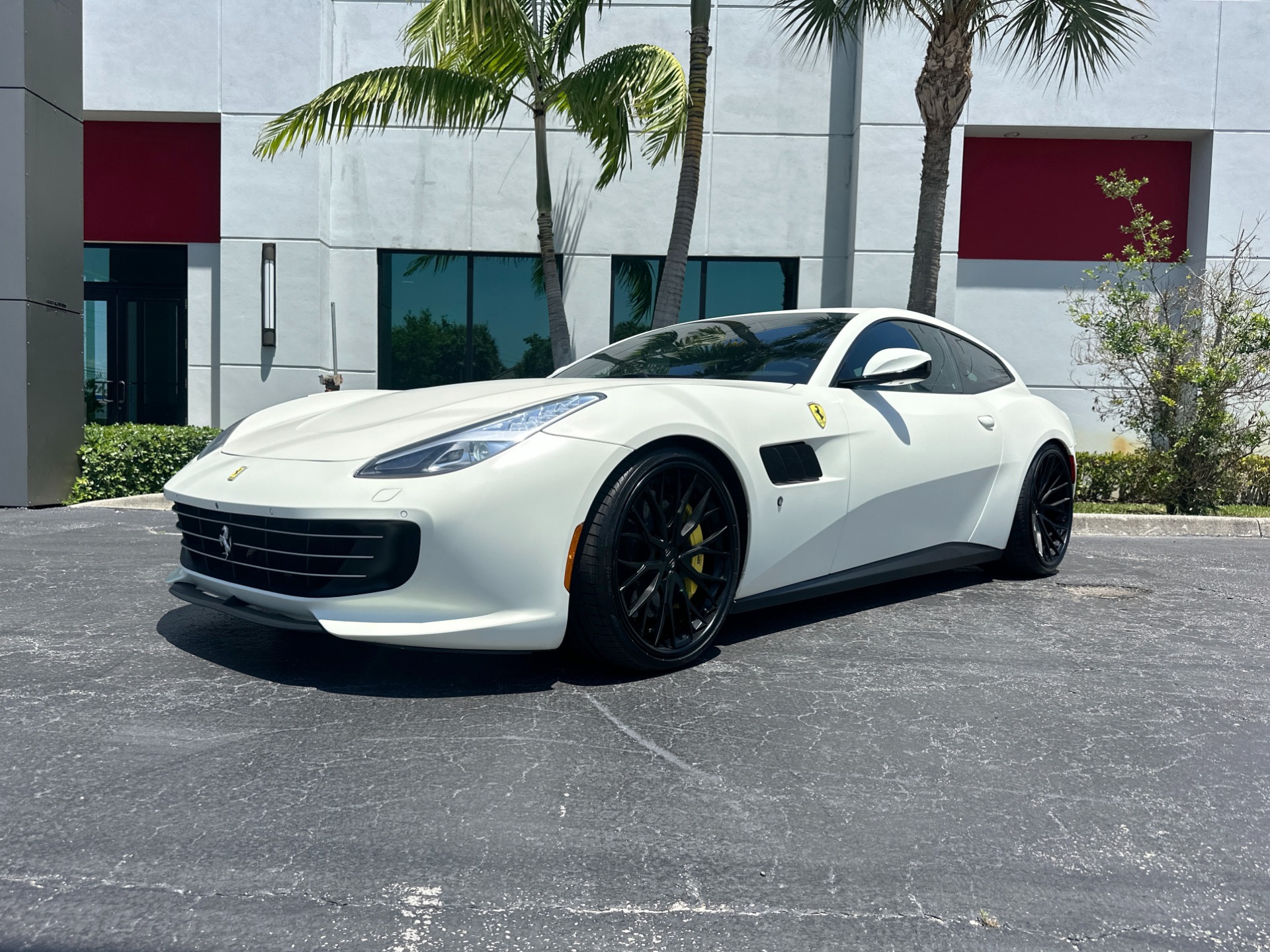 Used-2018-Ferrari-GTC4Lusso-T
