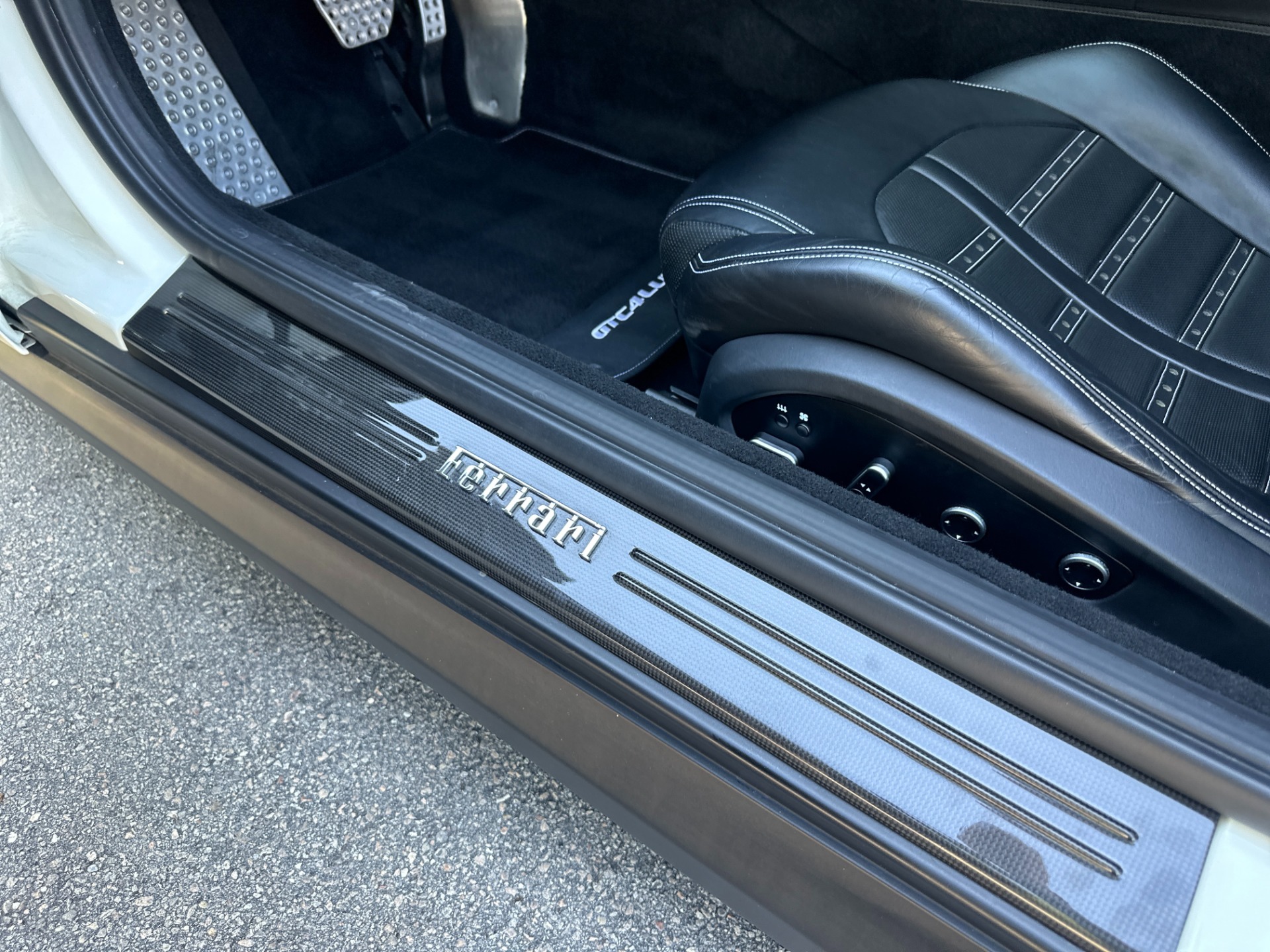 Used-2018-Ferrari-GTC4Lusso-T