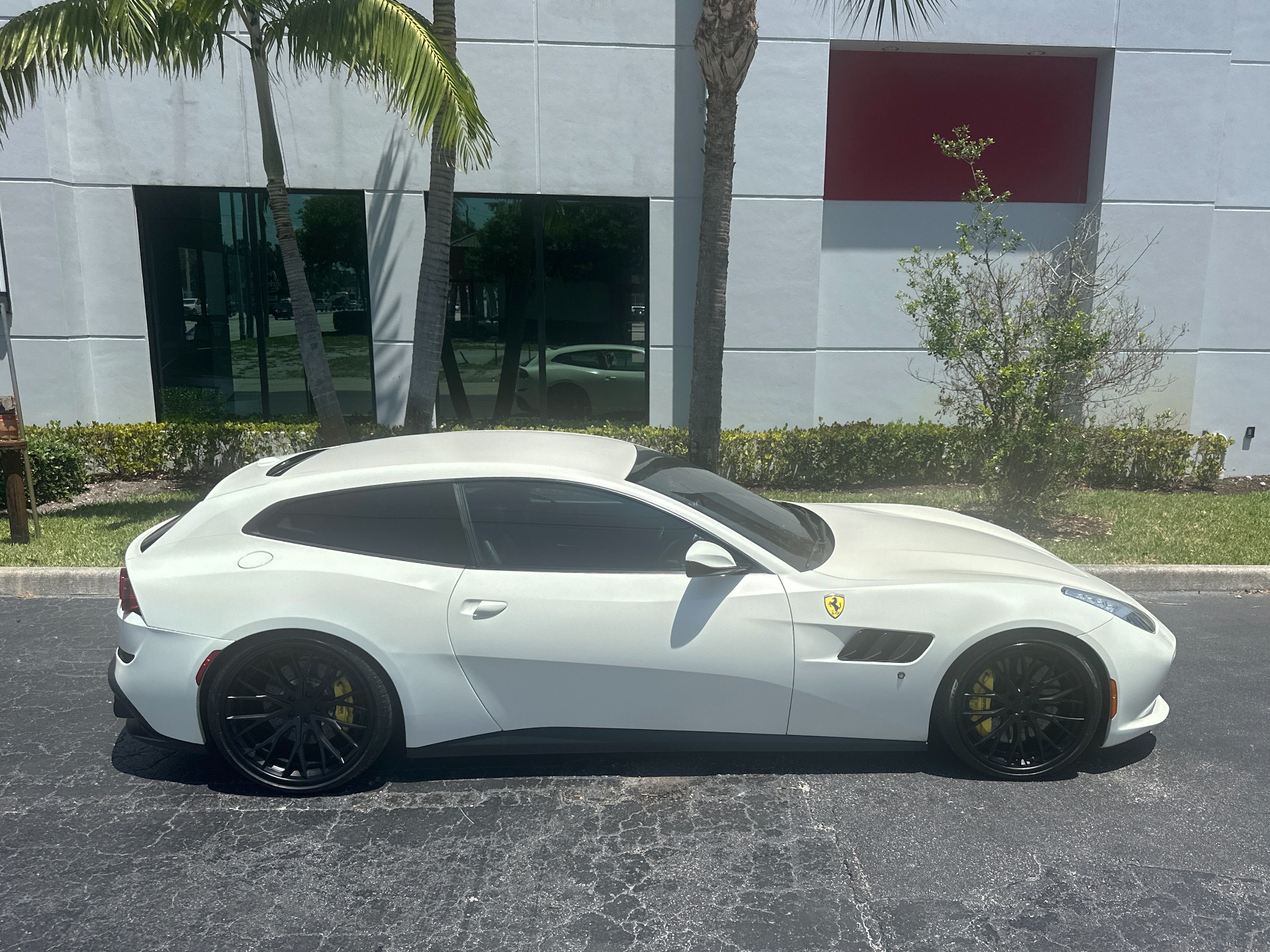 Used-2018-Ferrari-GTC4Lusso-T