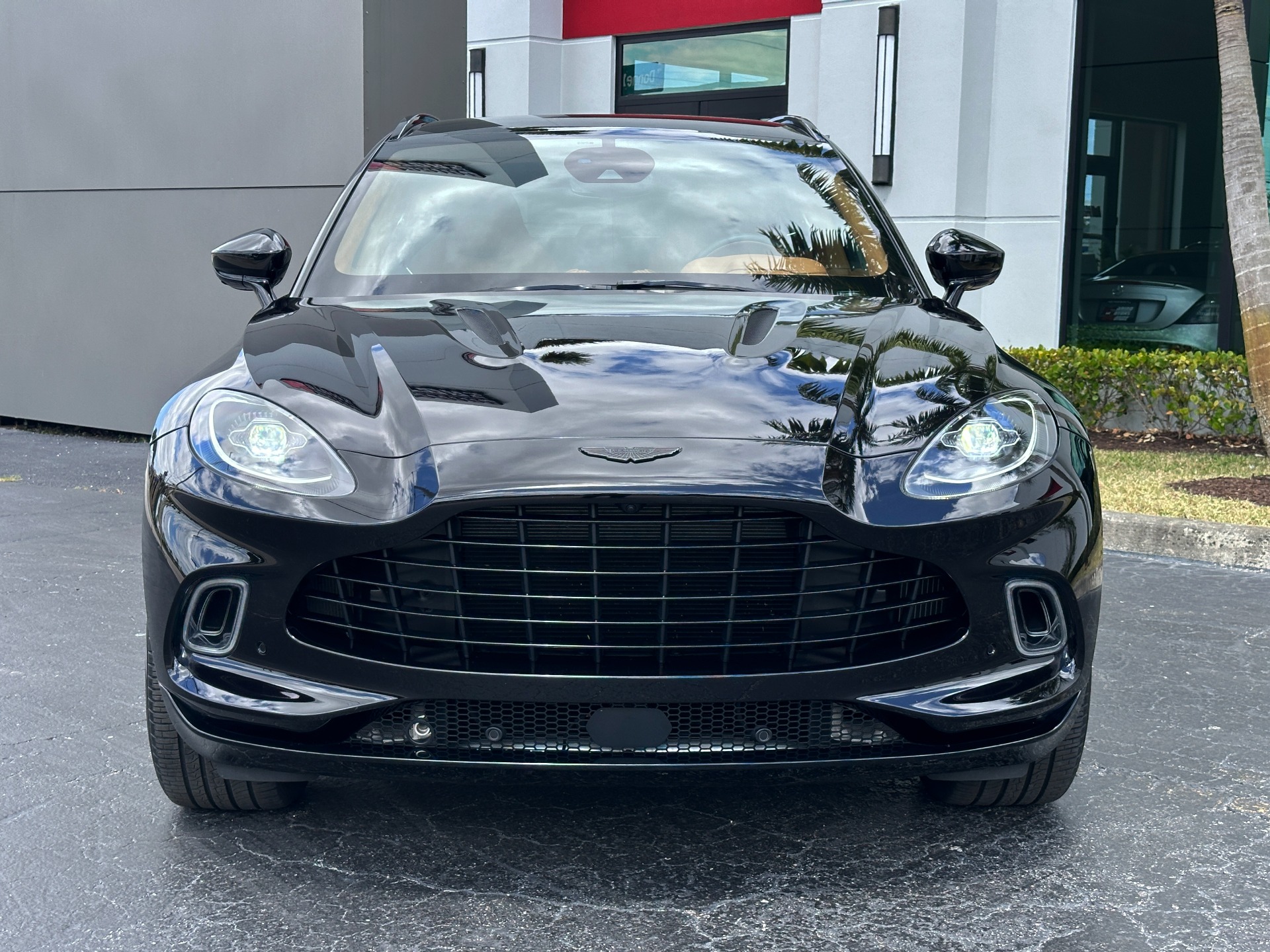 Used-2021-Aston-Martin-DBX