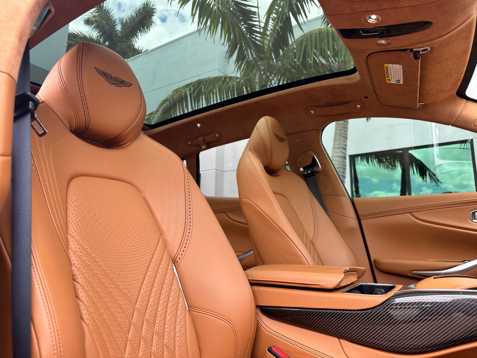 Used-2021-Aston-Martin-DBX