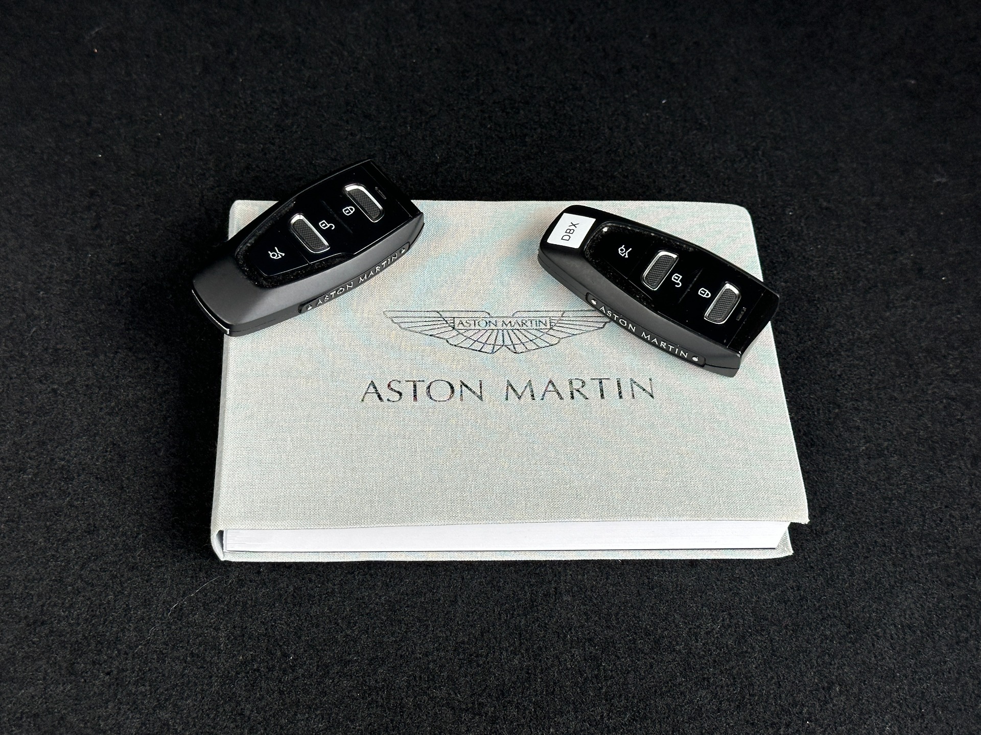 Used-2021-Aston-Martin-DBX