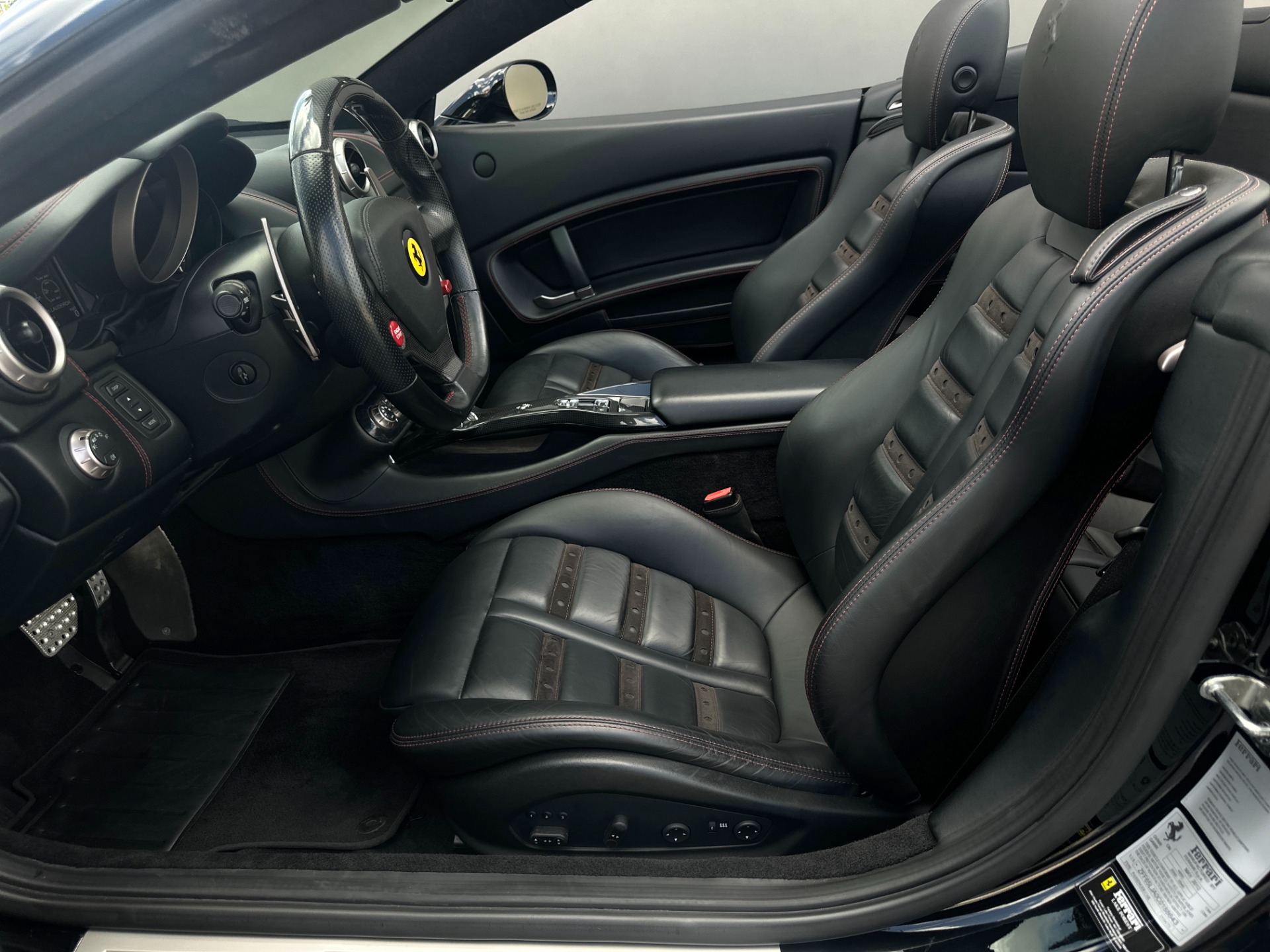 Used-2012-Ferrari-California