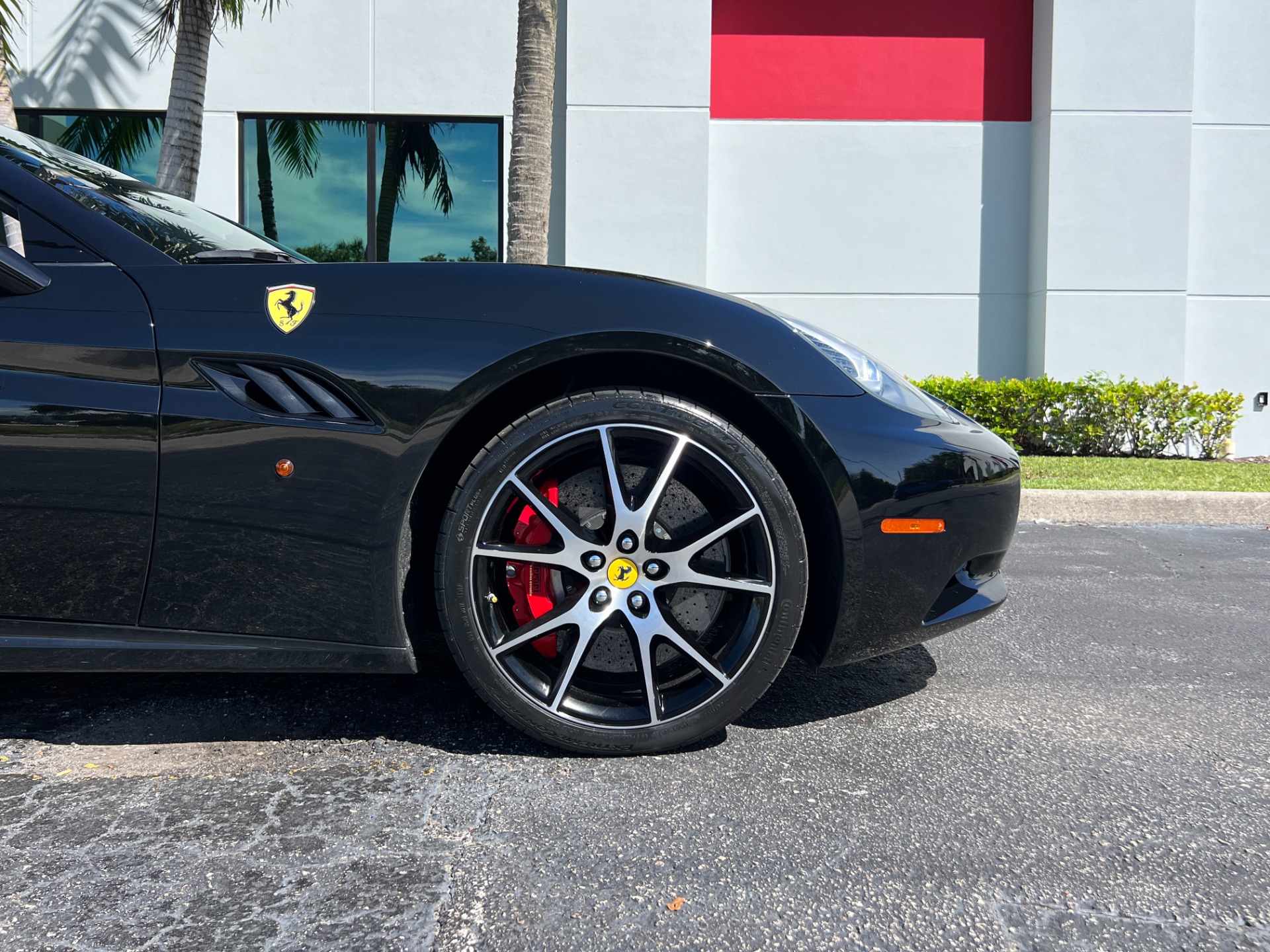 Used-2012-Ferrari-California