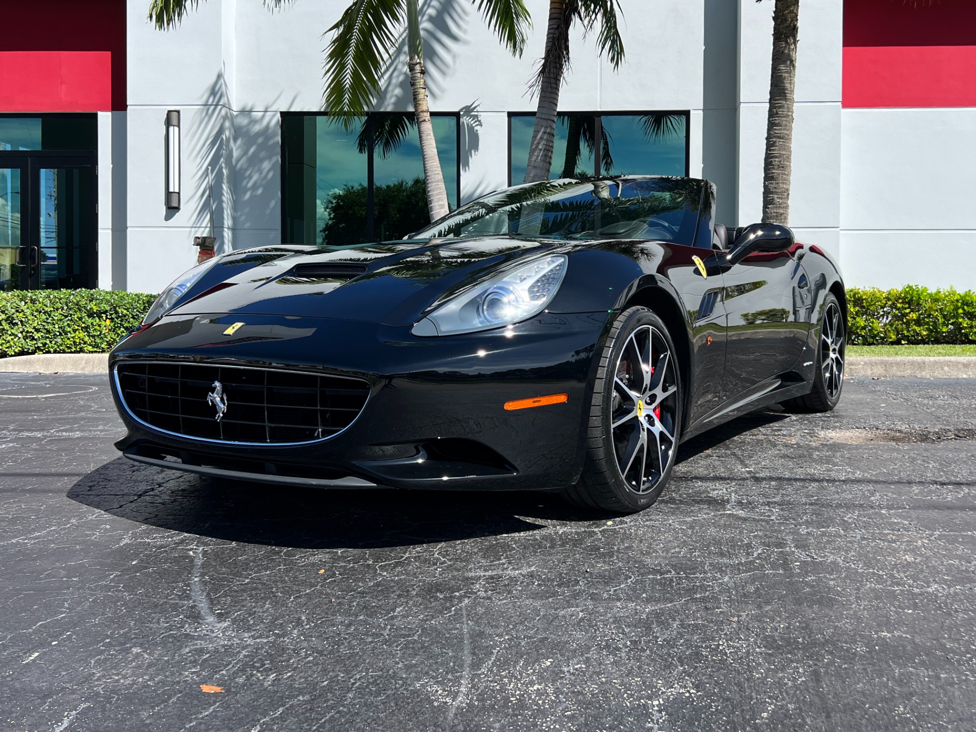 Used-2012-Ferrari-California