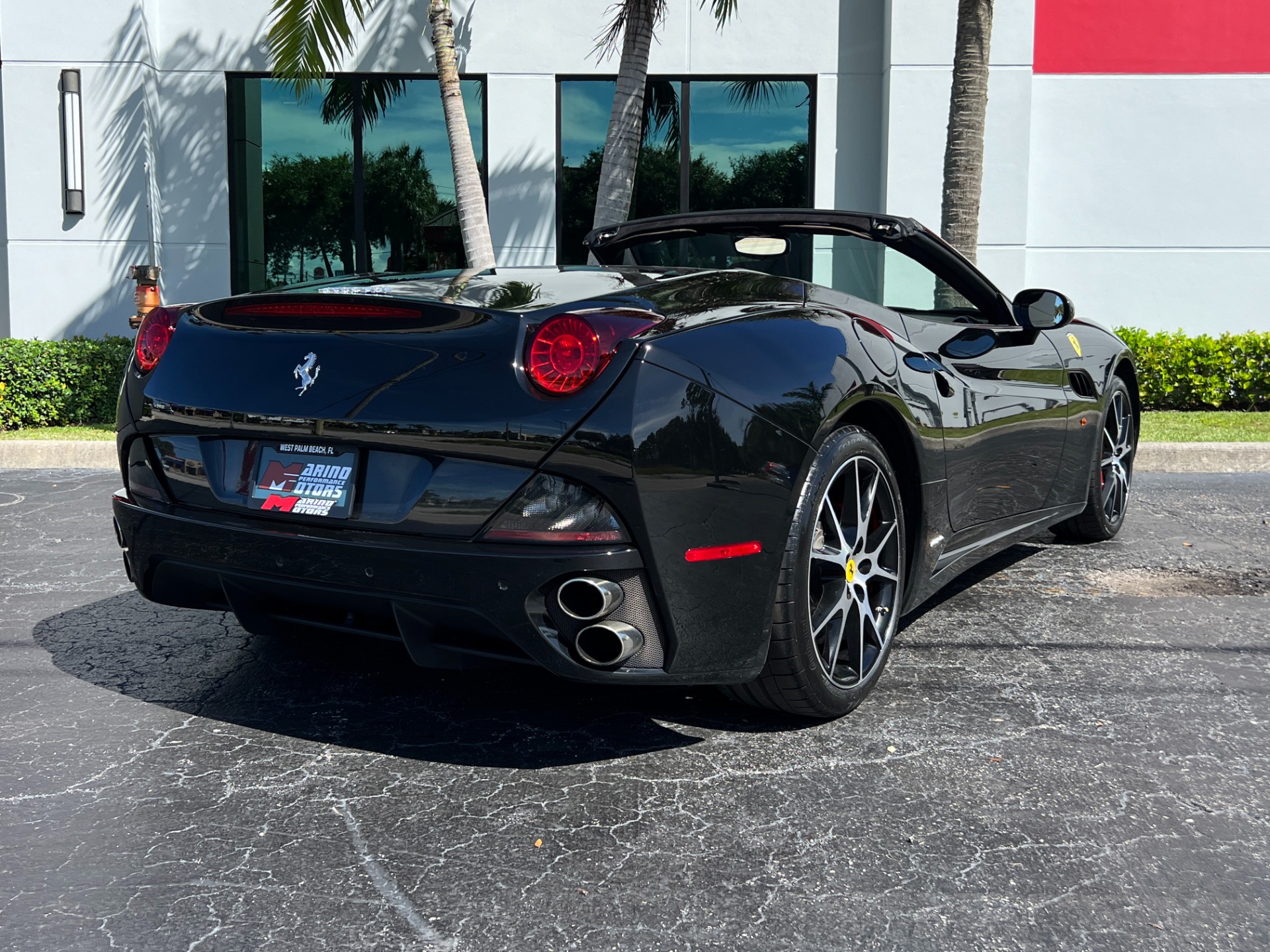 Used-2012-Ferrari-California