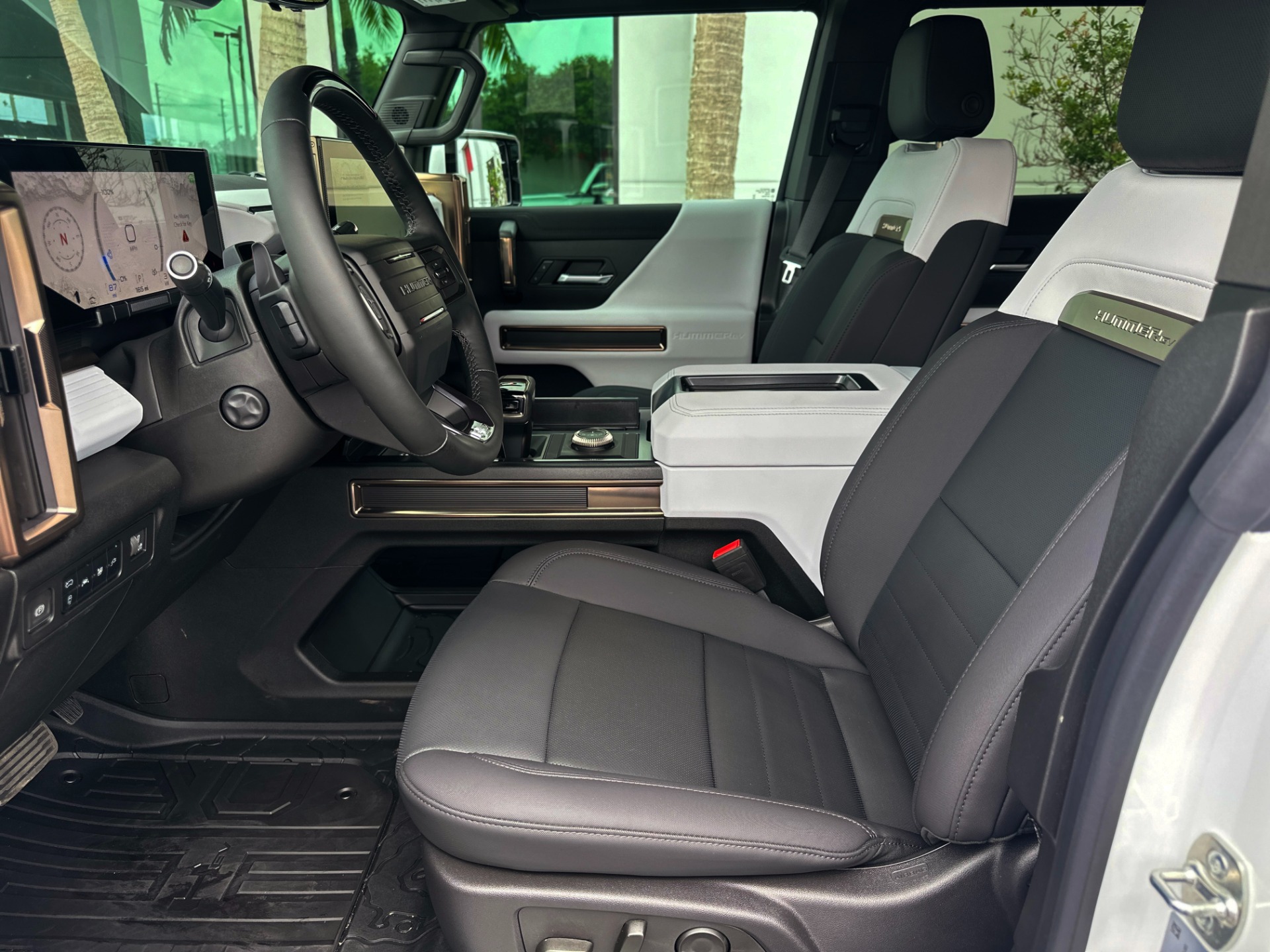 Used-2024-GMC-HUMMER-EV-2X