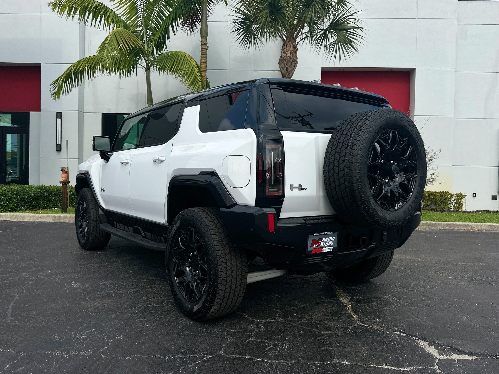 Used-2024-GMC-HUMMER-EV-2X