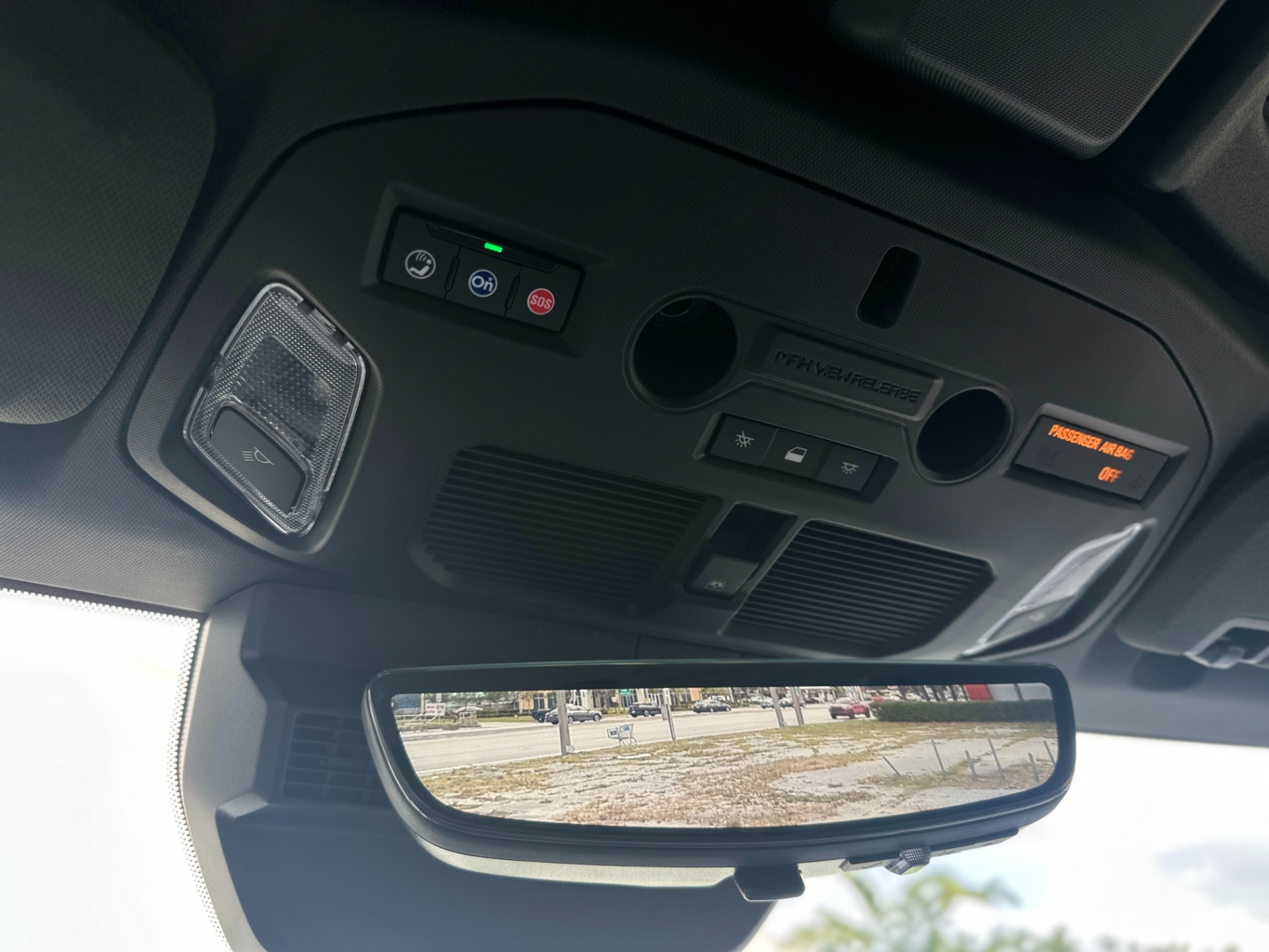 Used-2024-GMC-HUMMER-EV-2X
