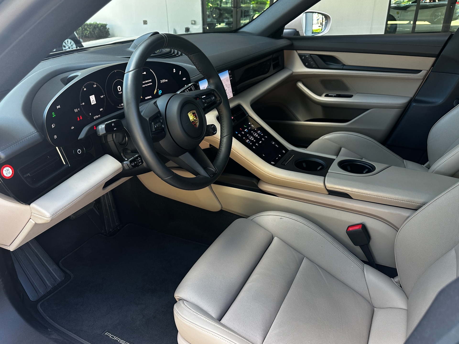 Used-2022-Porsche-Taycan-4S
