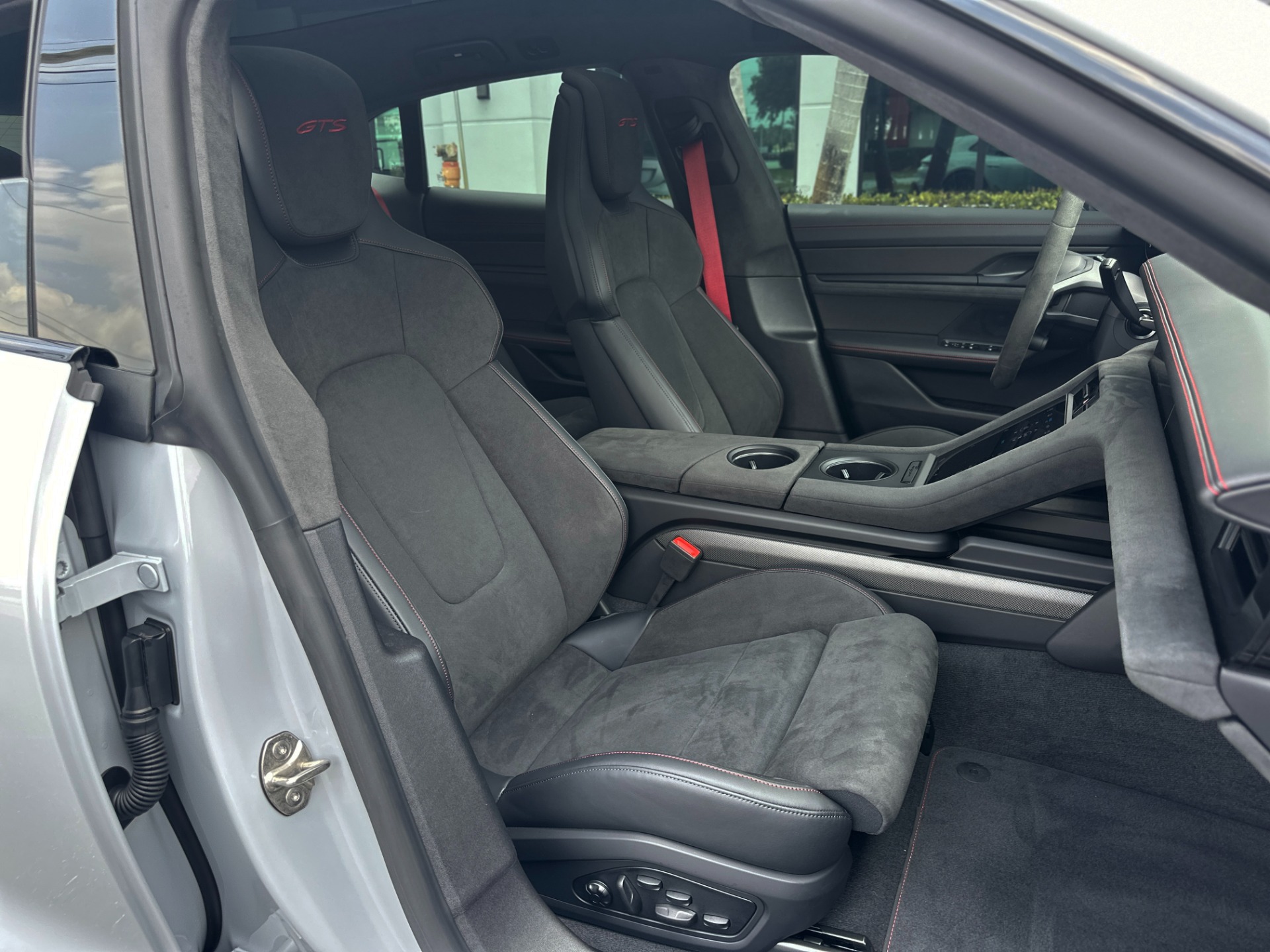 Used-2024-Porsche-Taycan-GTS-Sport-Turismo