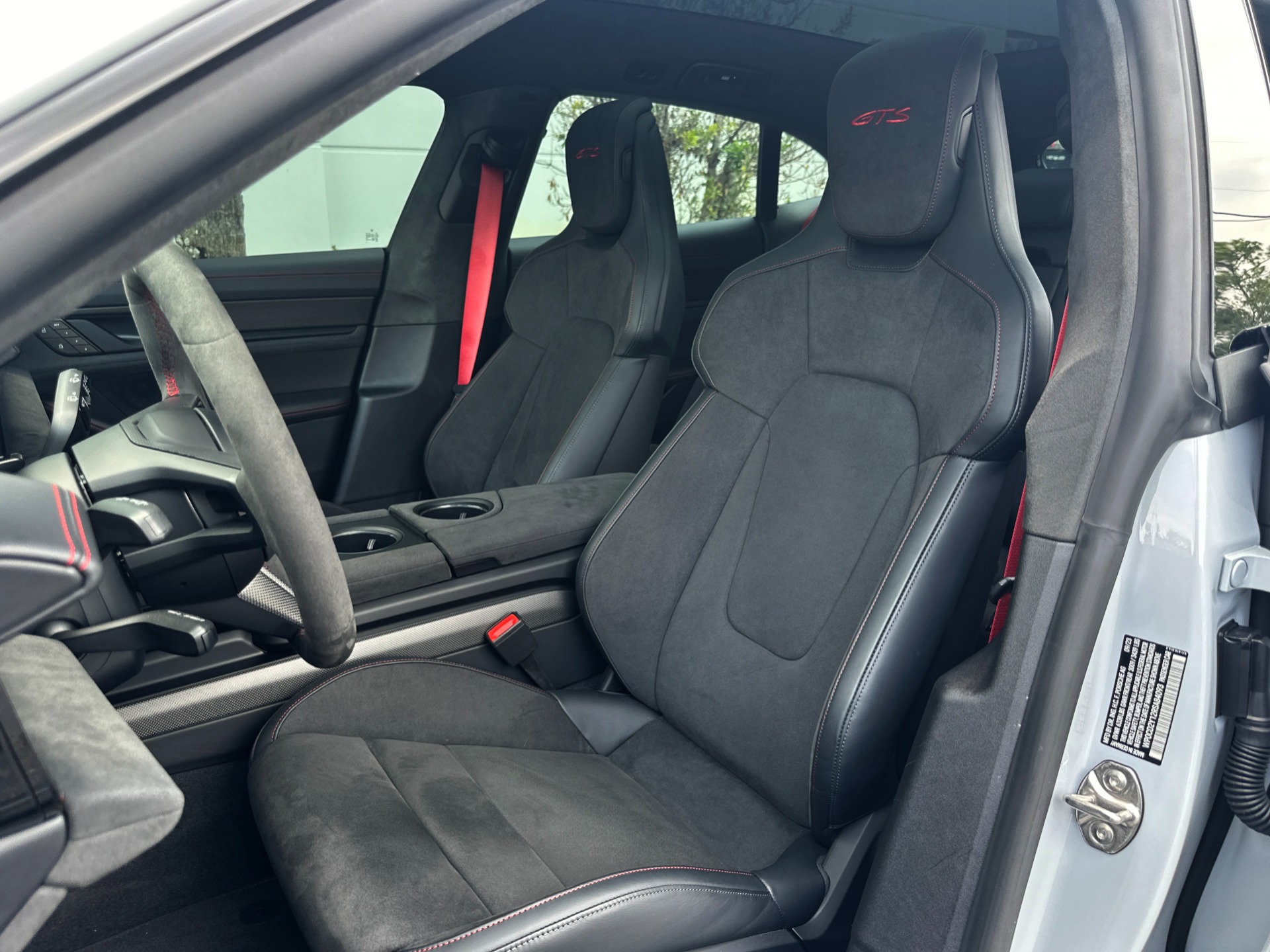 Used-2024-Porsche-Taycan-GTS-Sport-Turismo
