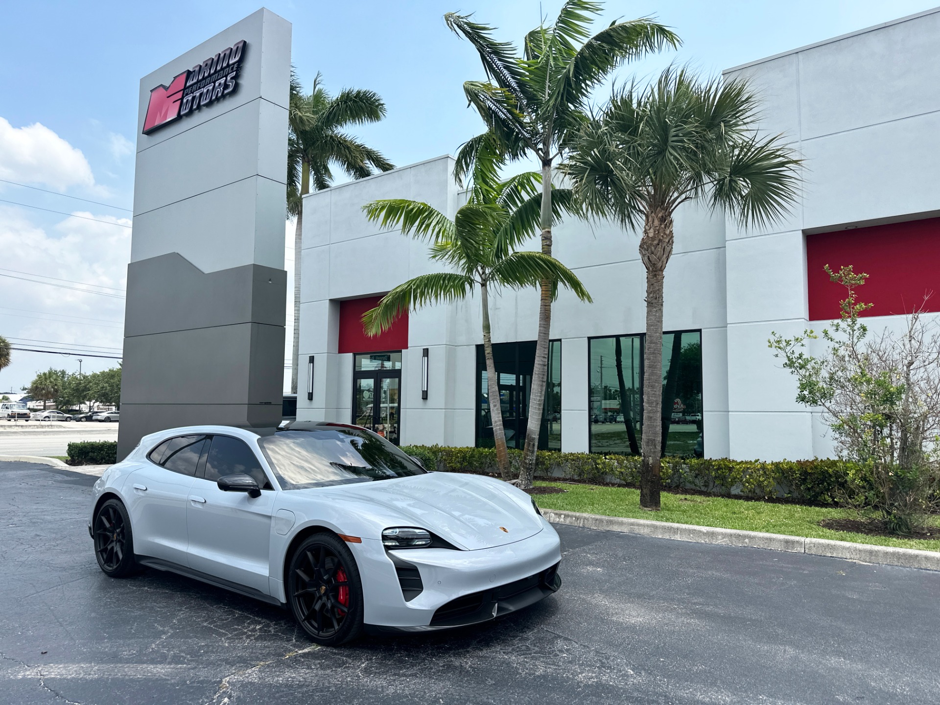 Used-2024-Porsche-Taycan-GTS-Sport-Turismo