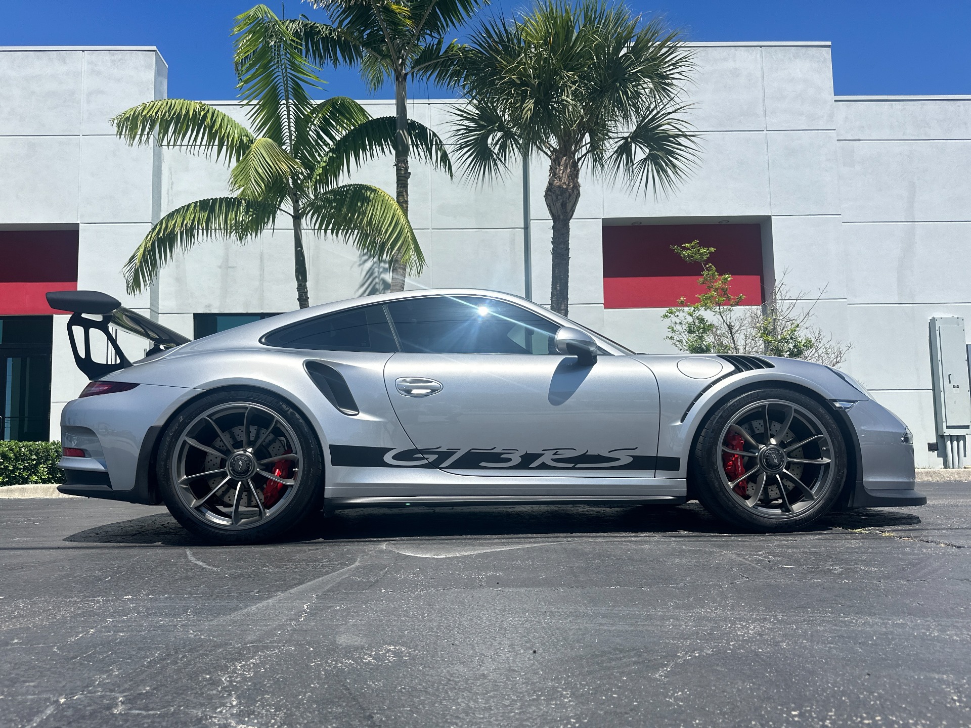 Used-2016-Porsche-911-GT3-RS