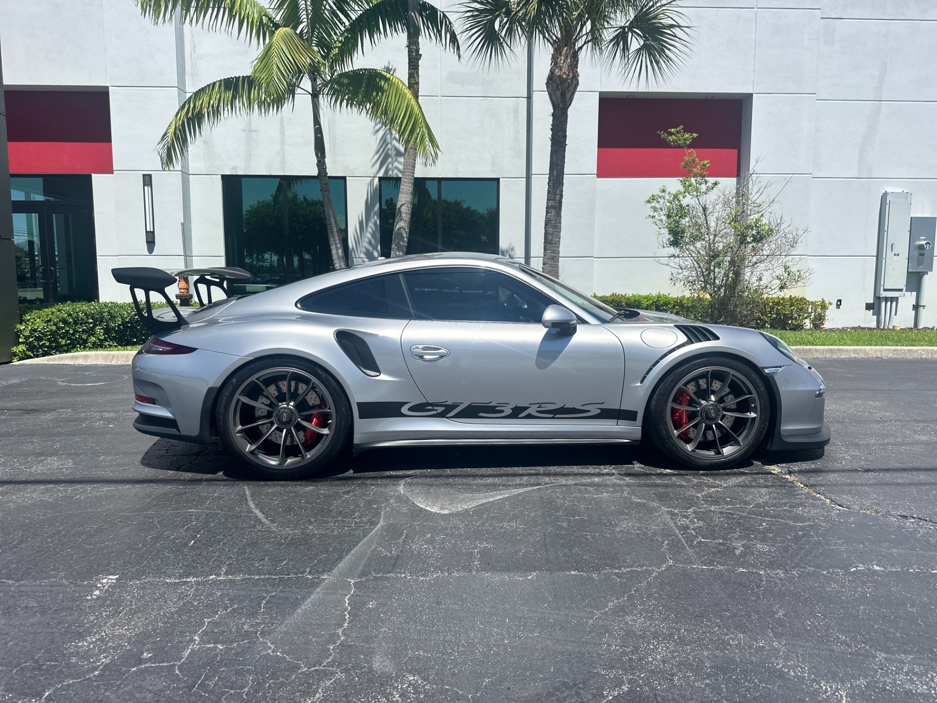 Used-2016-Porsche-911-GT3-RS