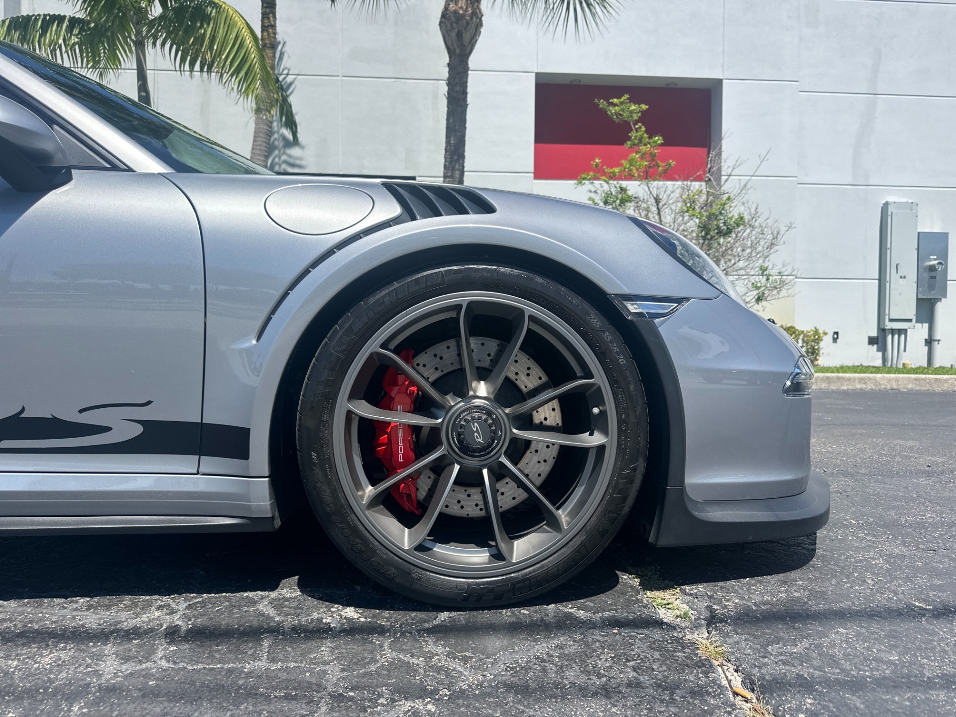 Used-2016-Porsche-911-GT3-RS
