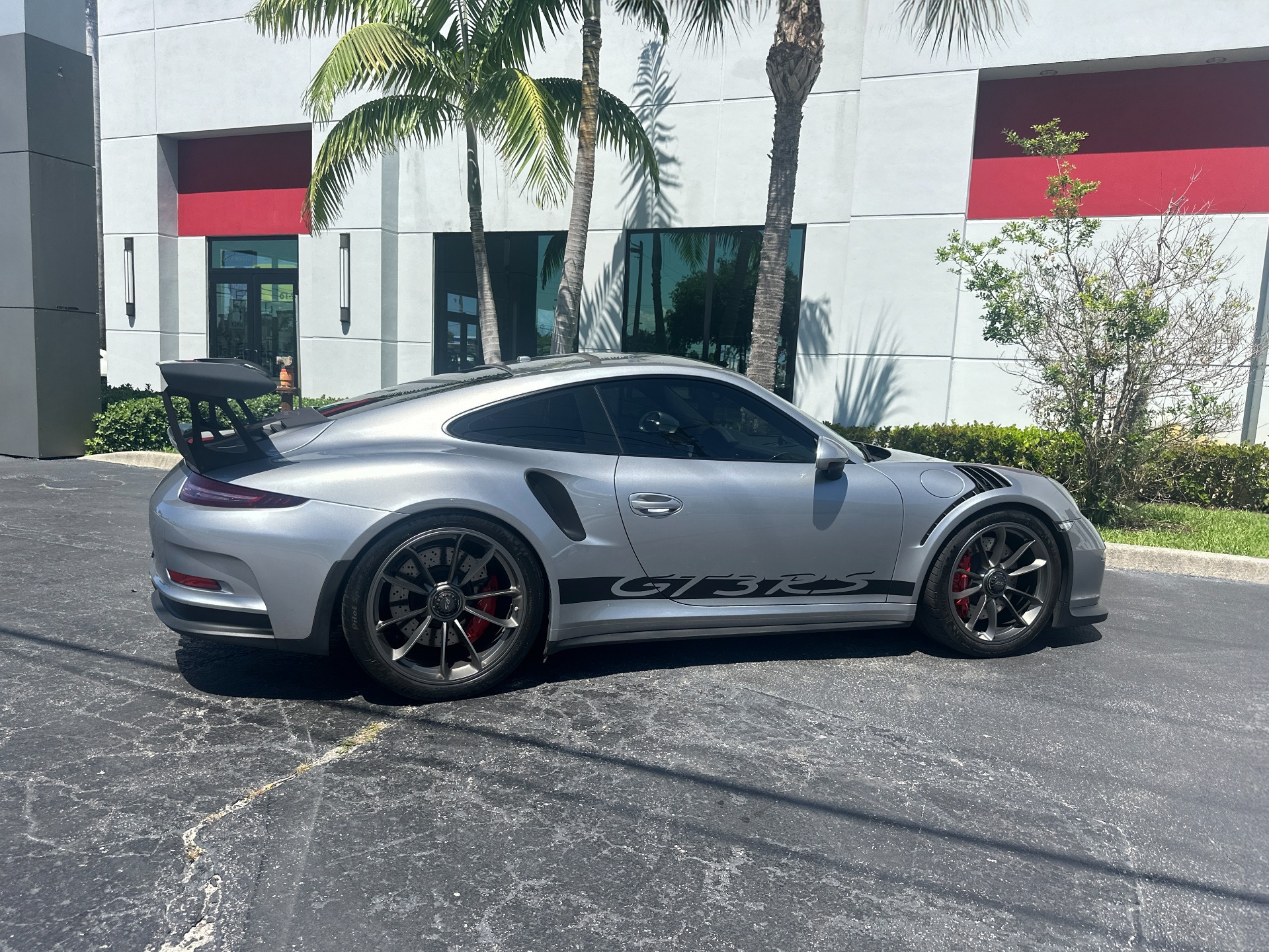 Used-2016-Porsche-911-GT3-RS