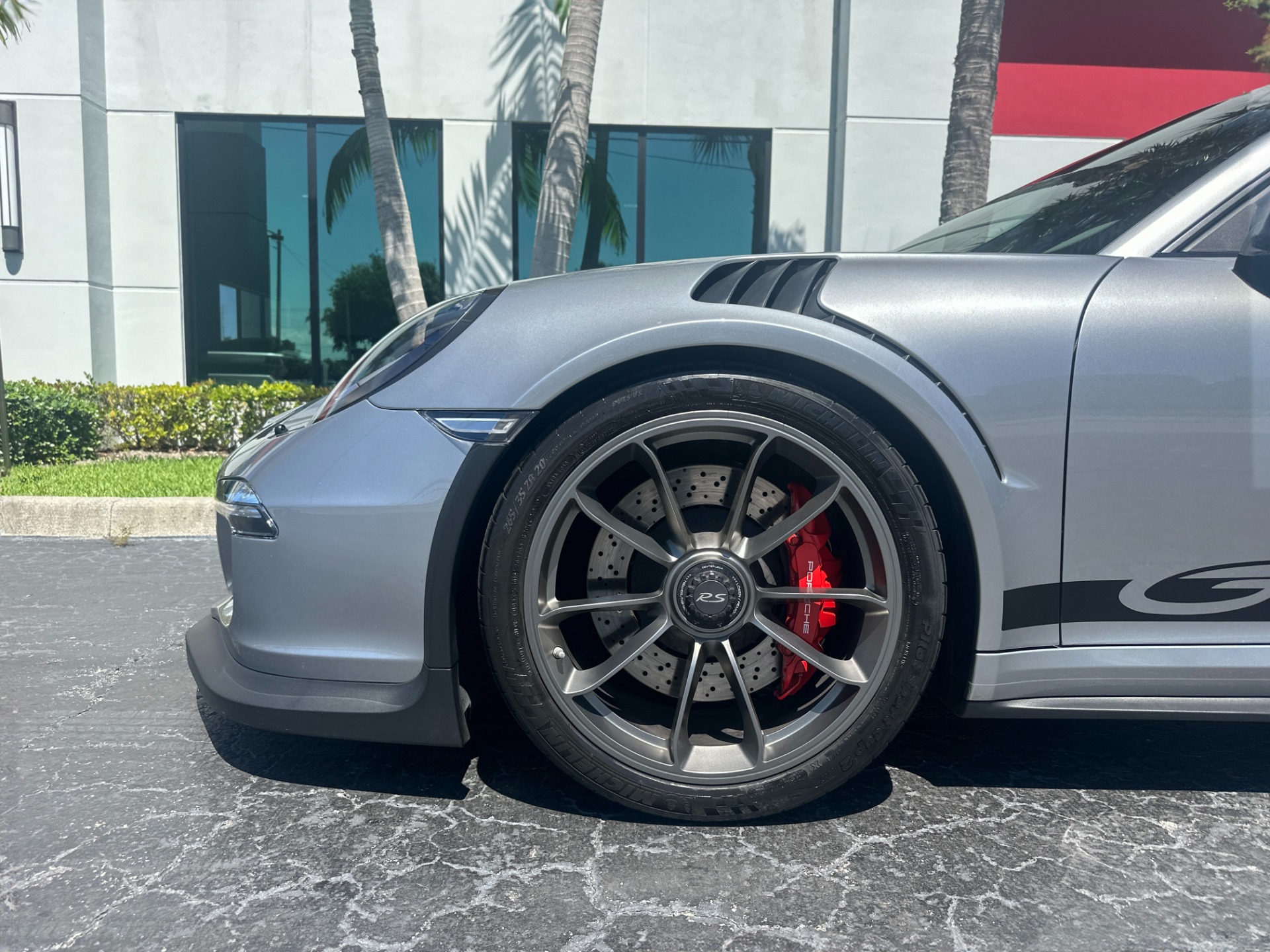 Used-2016-Porsche-911-GT3-RS