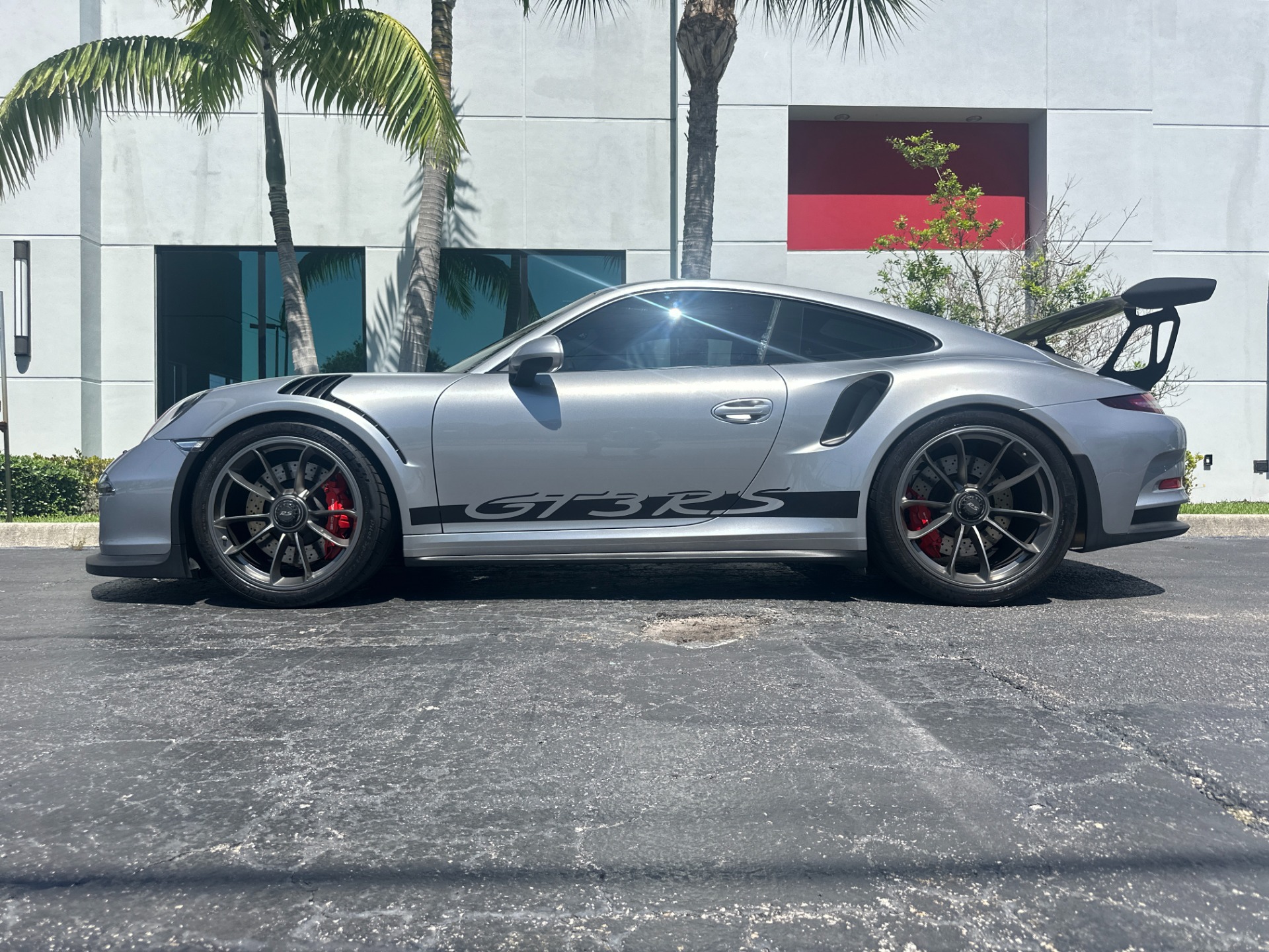 Used-2016-Porsche-911-GT3-RS