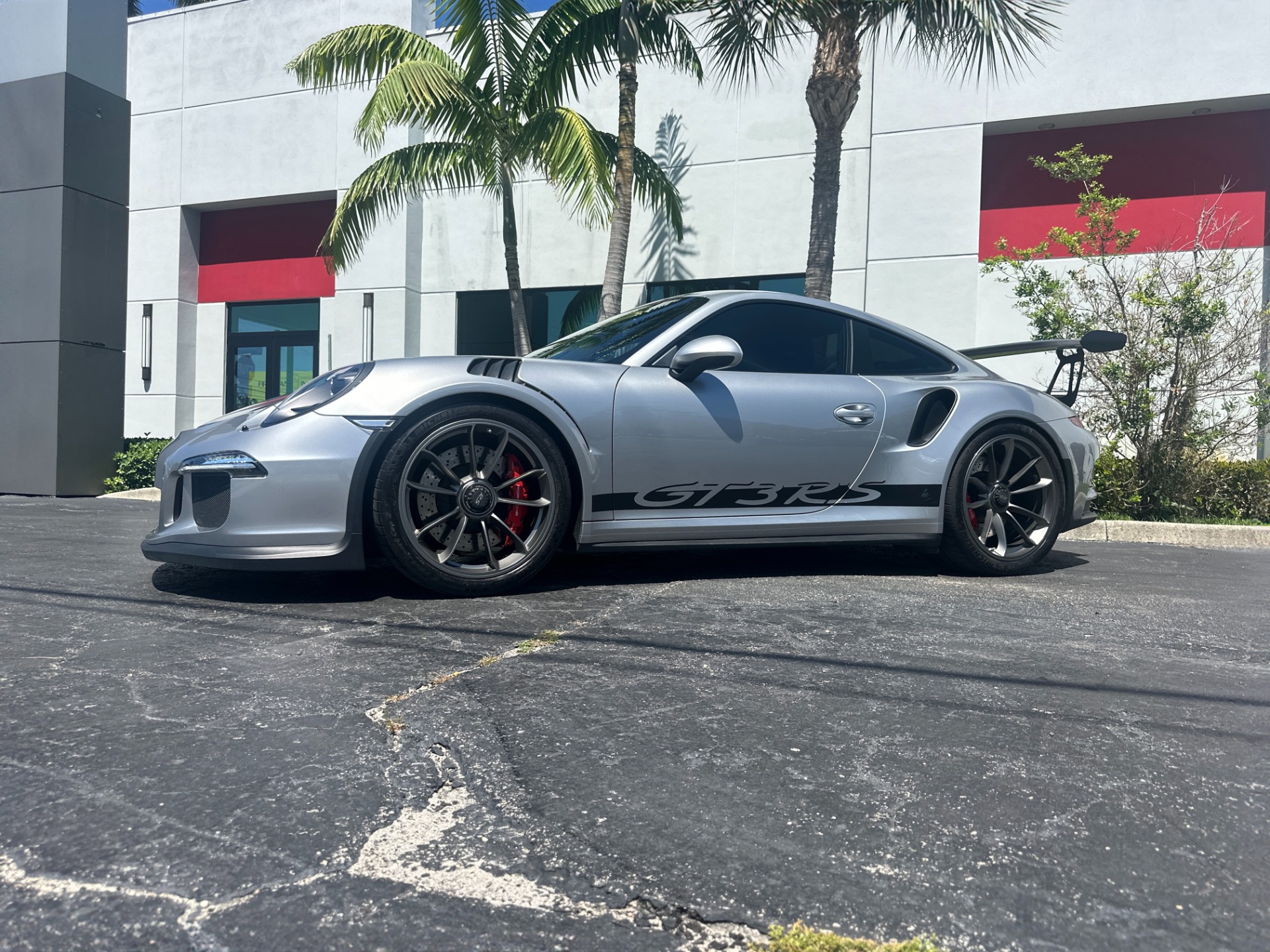 Used-2016-Porsche-911-GT3-RS