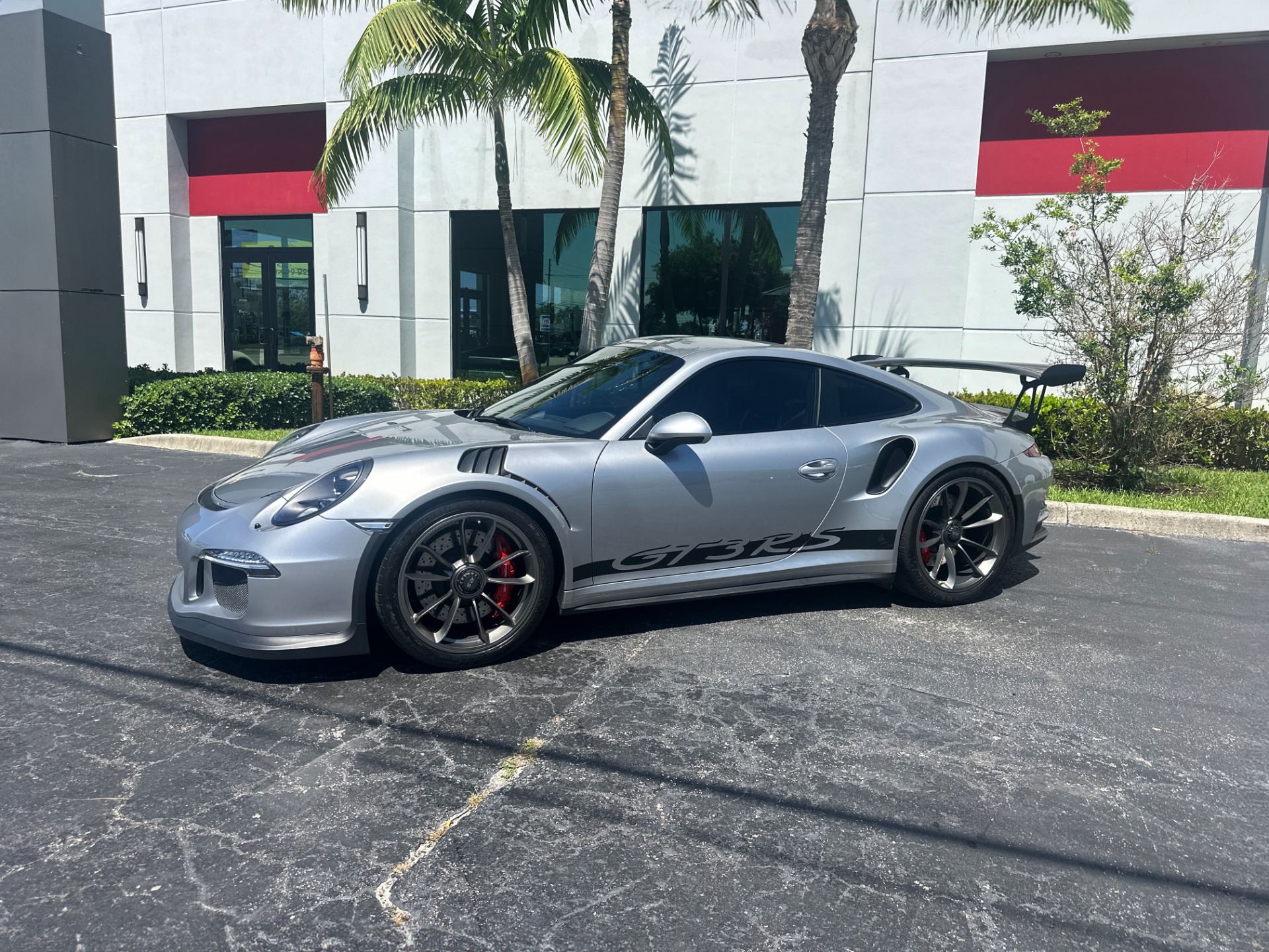 Used-2016-Porsche-911-GT3-RS