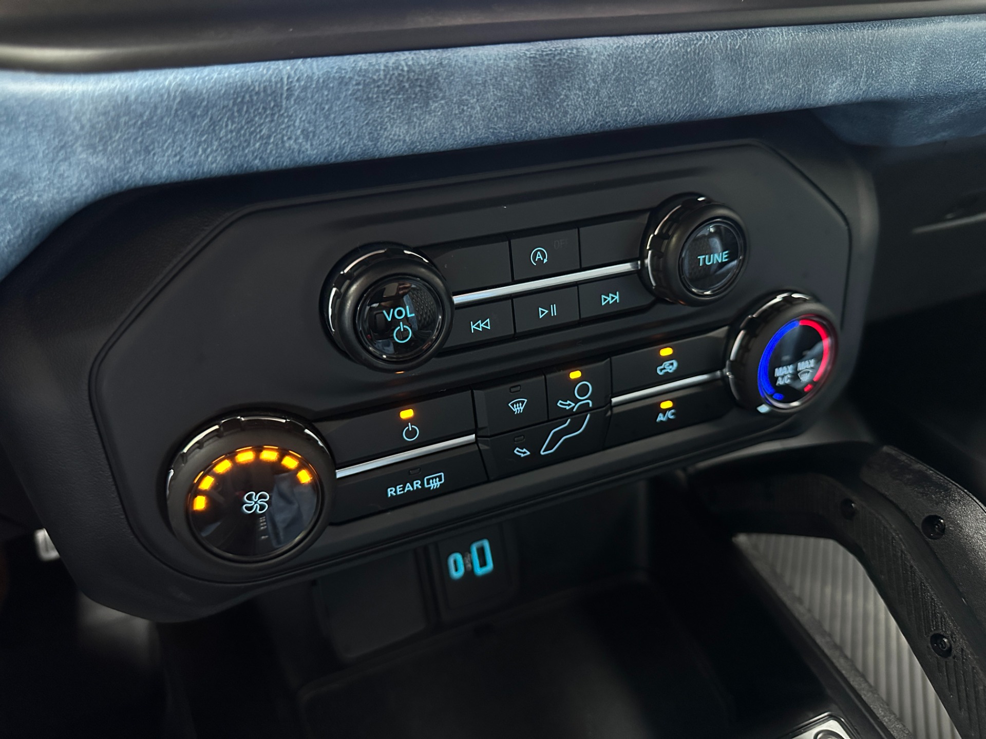 Used-2023-Ford-Bronco-Big-Bend