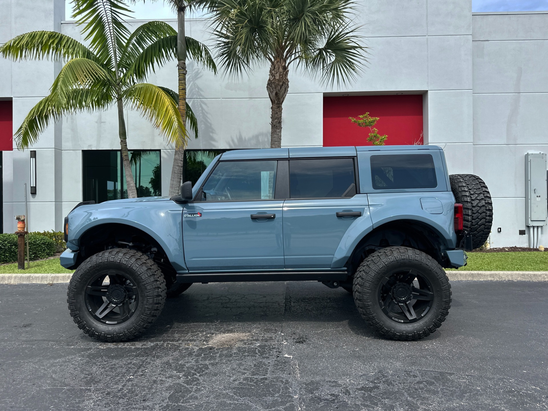Used-2023-Ford-Bronco-Big-Bend