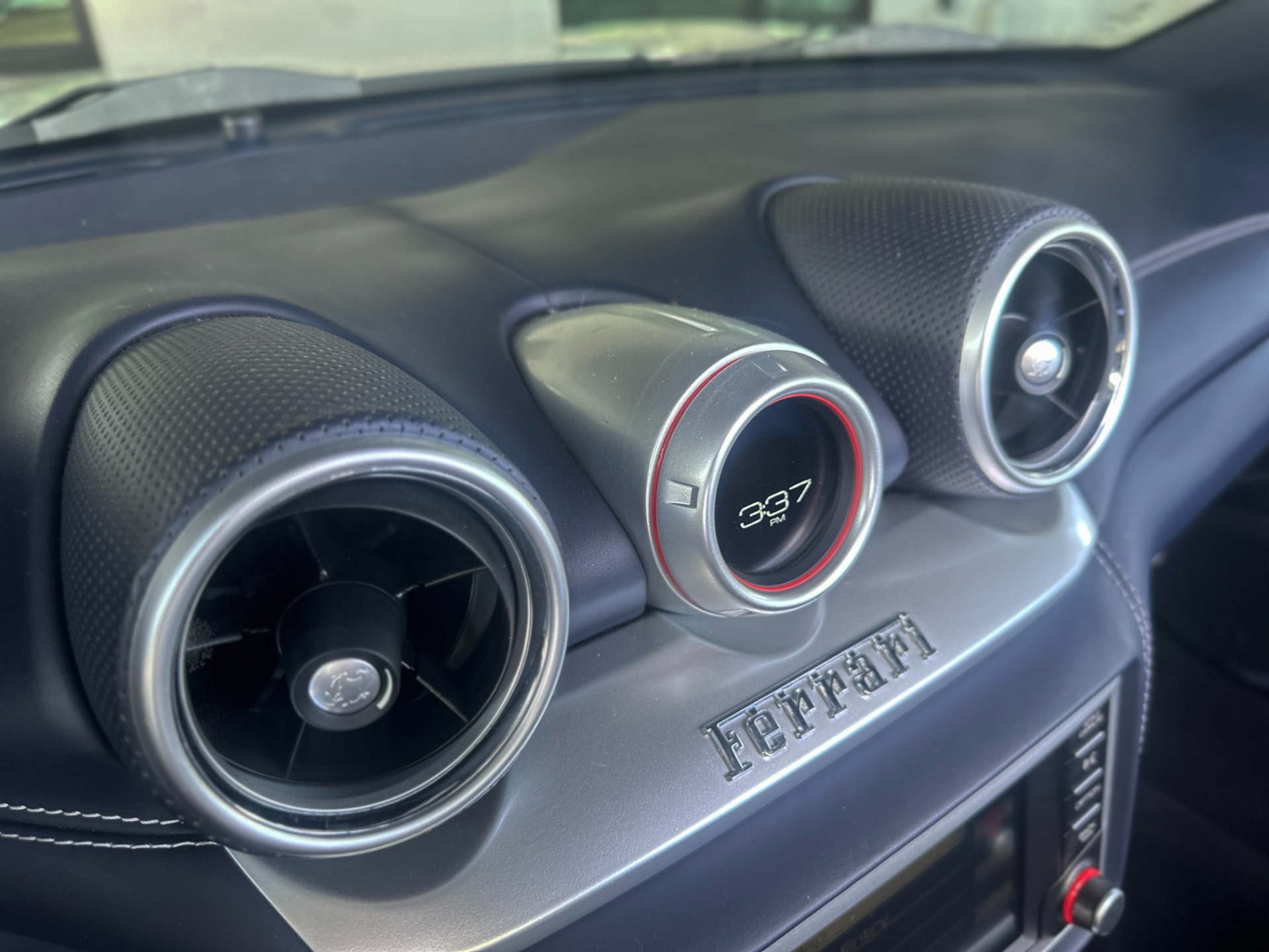 Used-2016-Ferrari-California-T