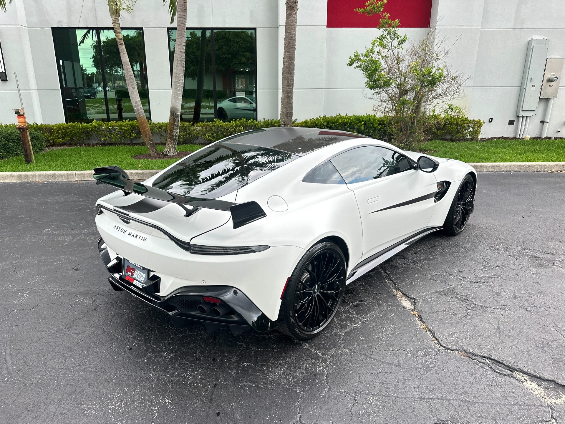 Used-2022-Aston-Martin-Vantage-F1-Edition
