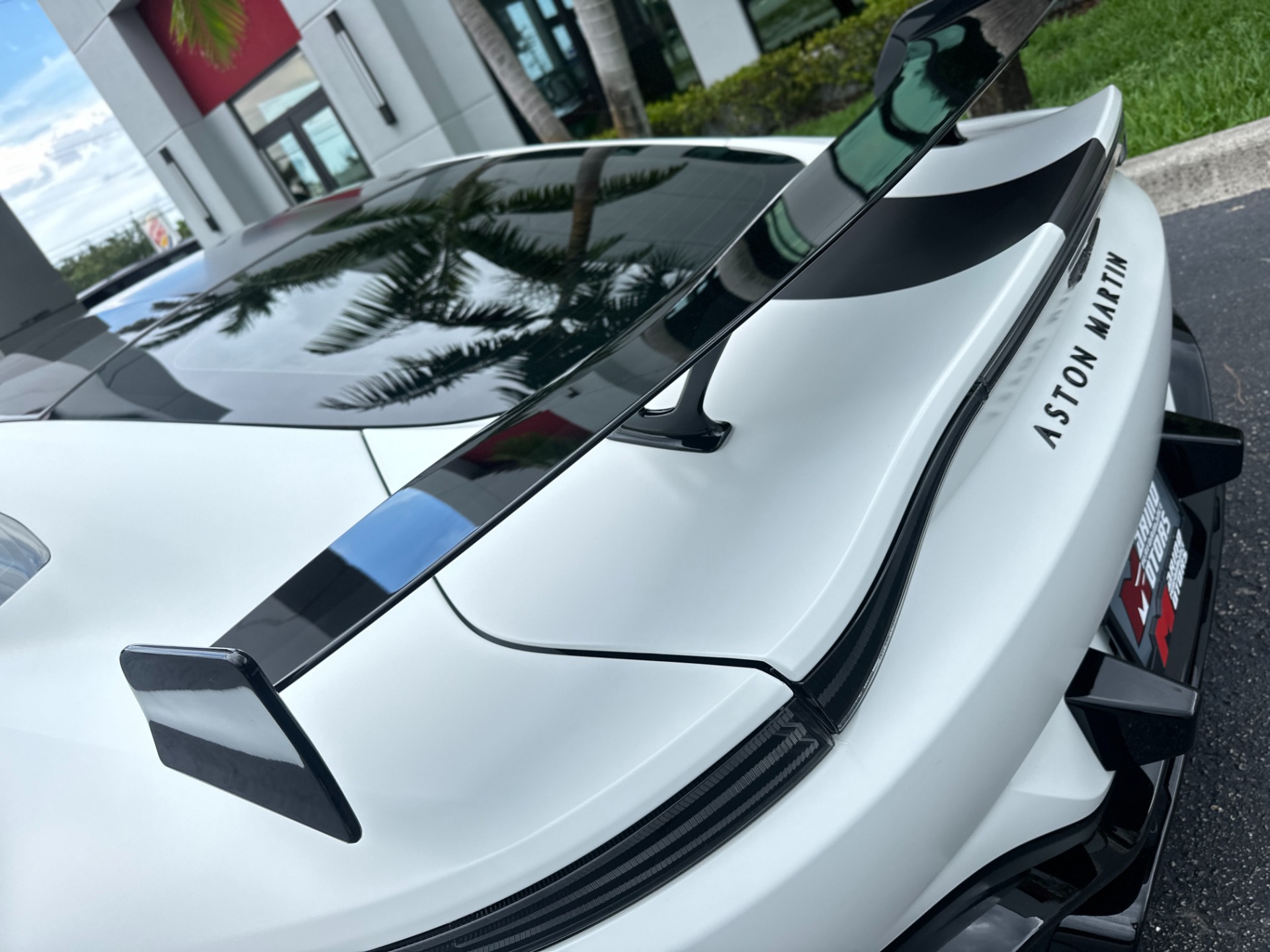 Used-2022-Aston-Martin-Vantage-F1-Edition