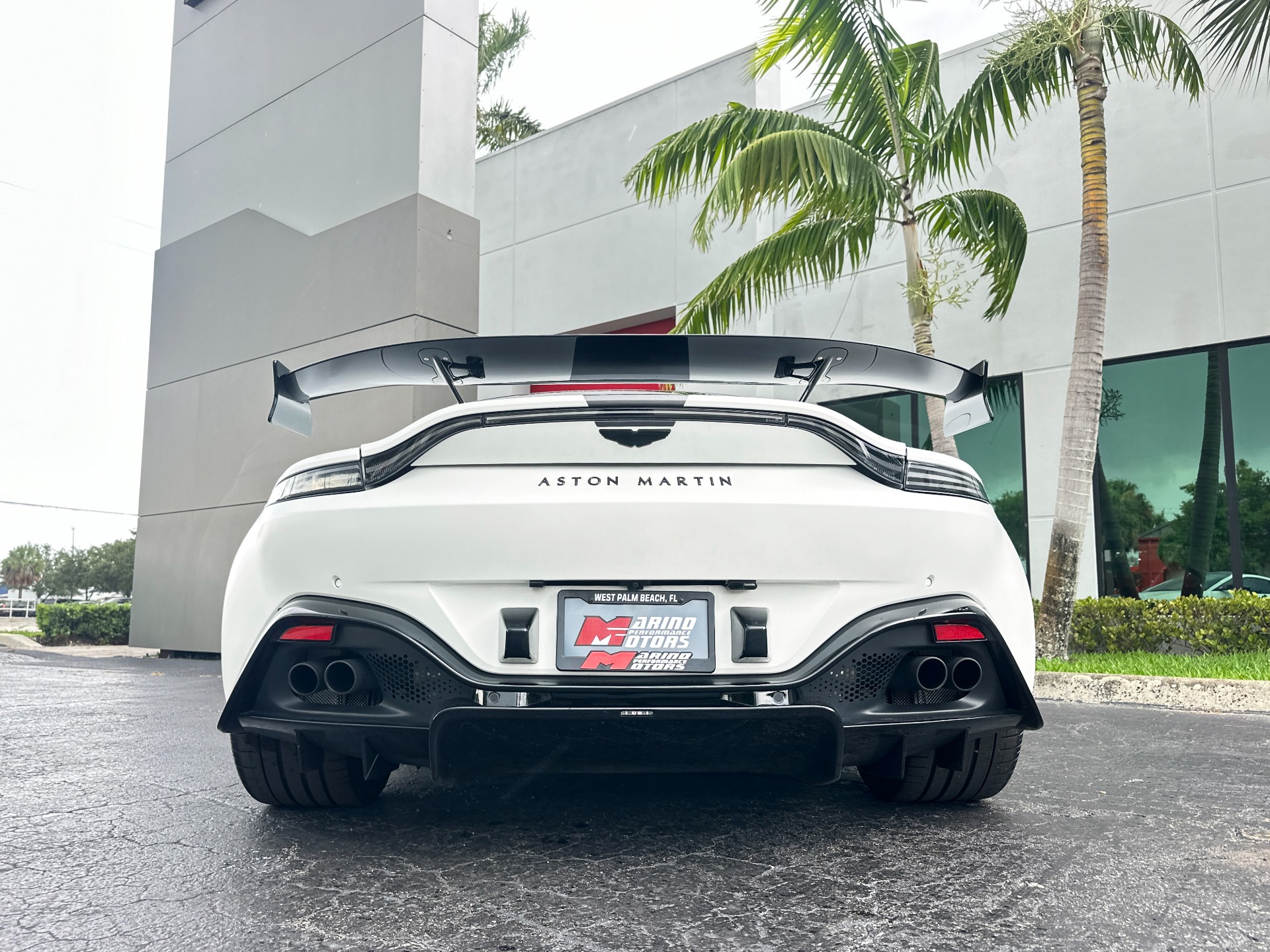 Used-2022-Aston-Martin-Vantage-F1-Edition