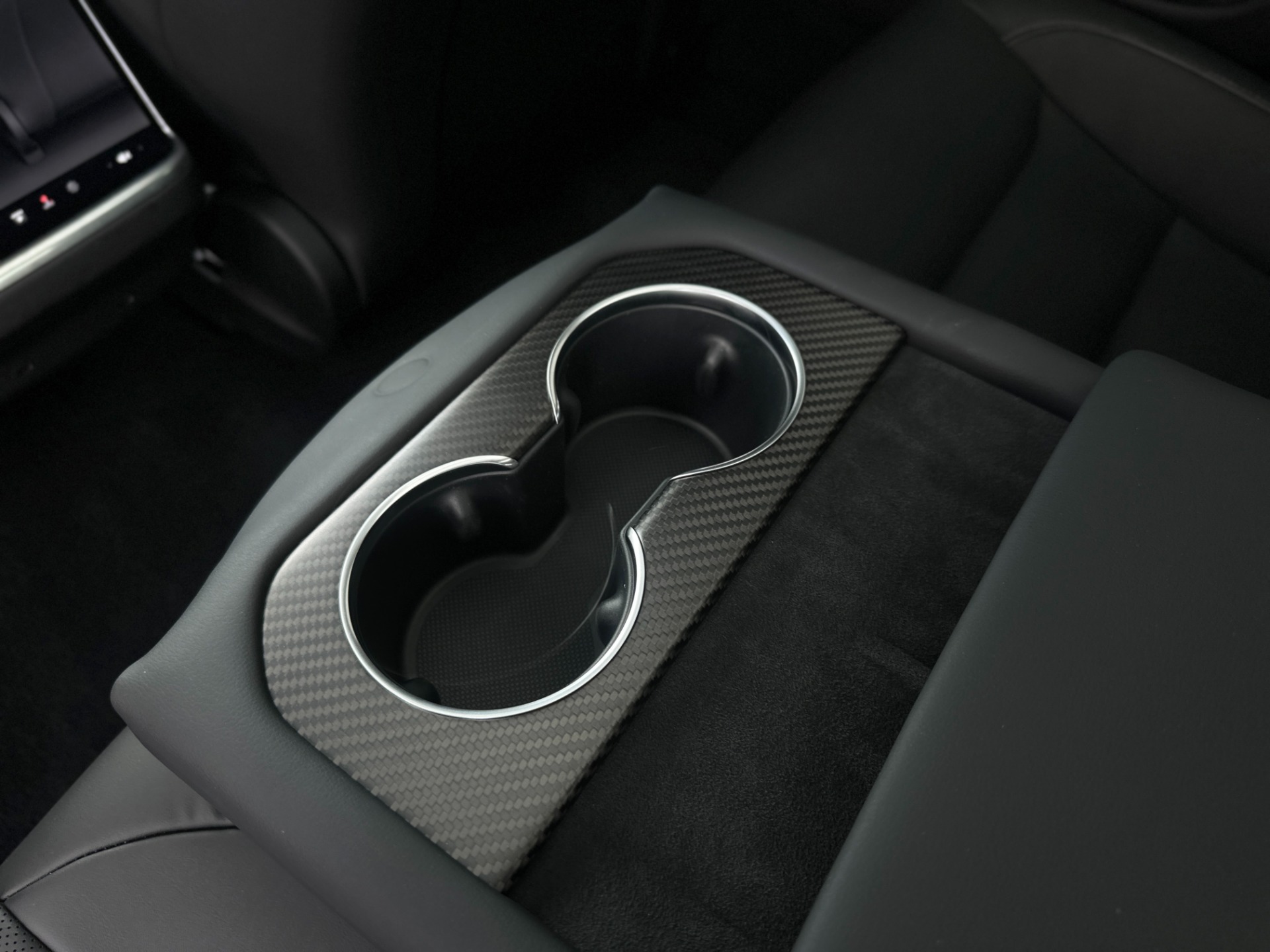 Used-2023-Tesla-Model-S-Plaid