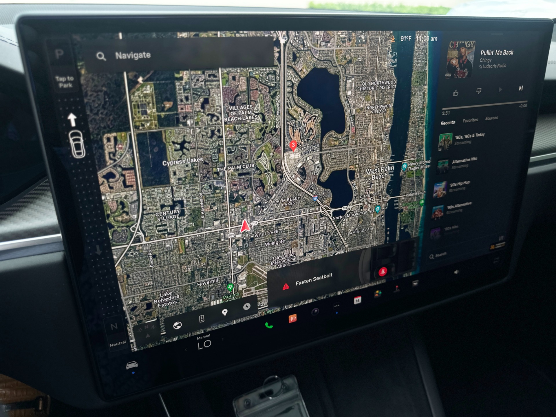 Used-2023-Tesla-Model-S-Plaid